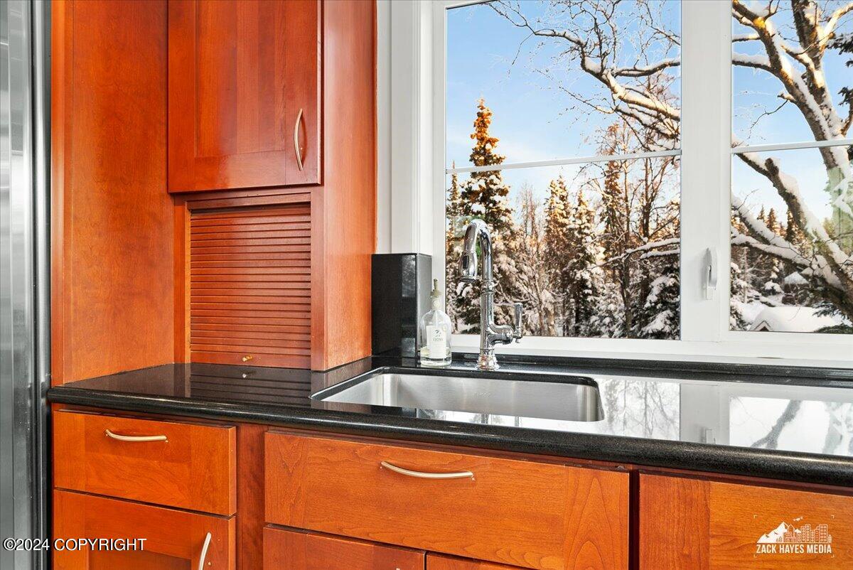 5851 Raven Roost Circle