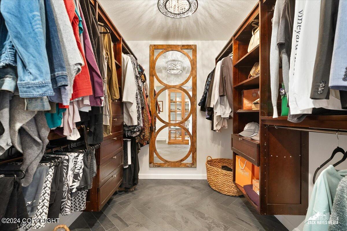 5851 Raven Roost Circle