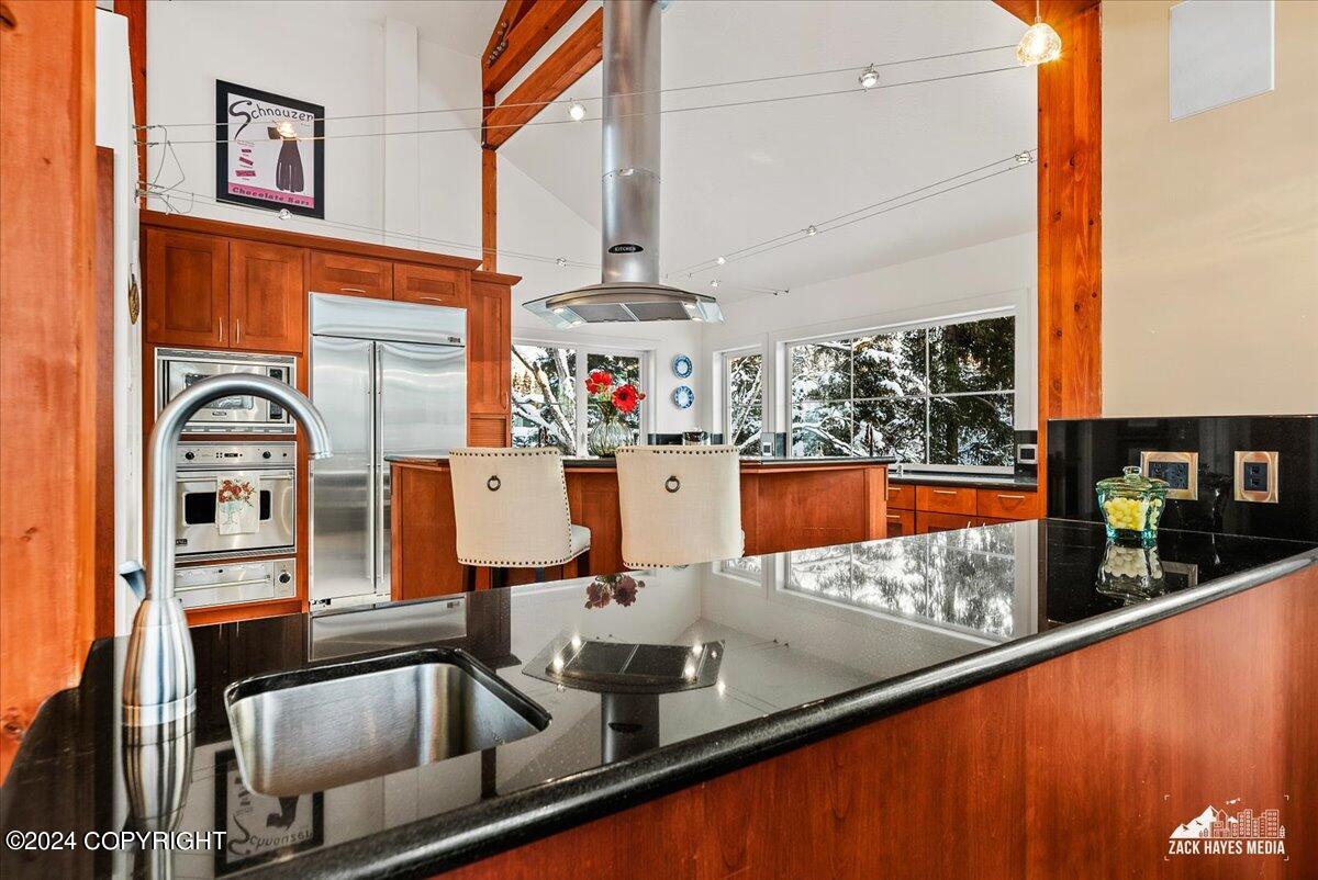 5851 Raven Roost Circle