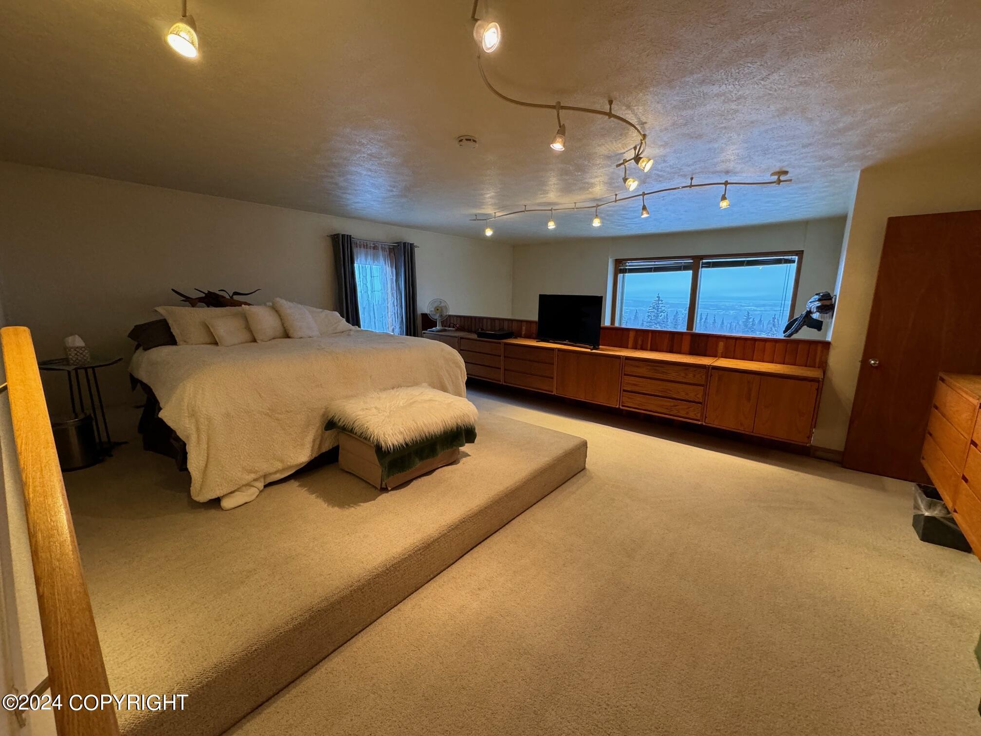 11271 Mountain Lake Drive