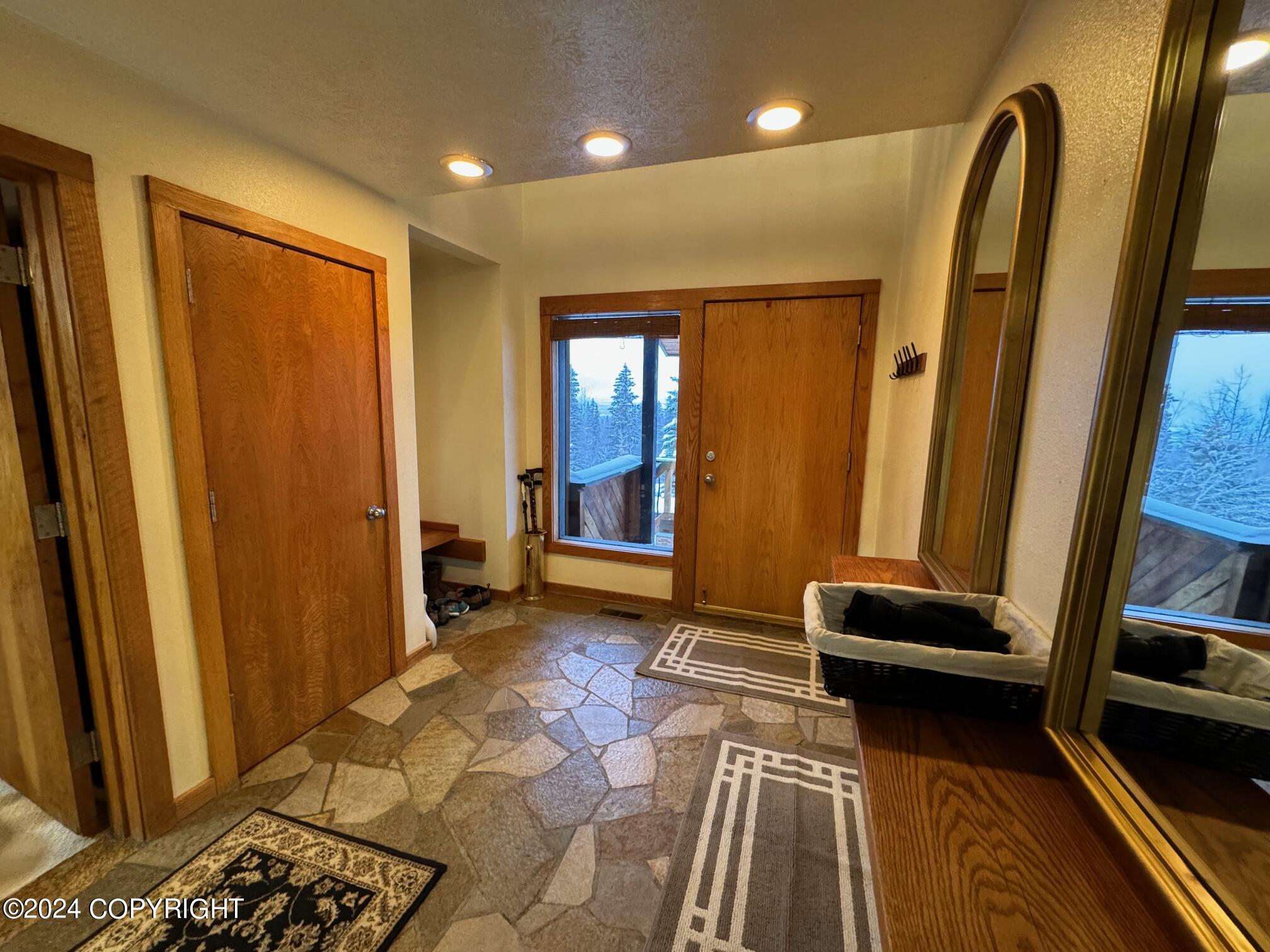 11271 Mountain Lake Drive