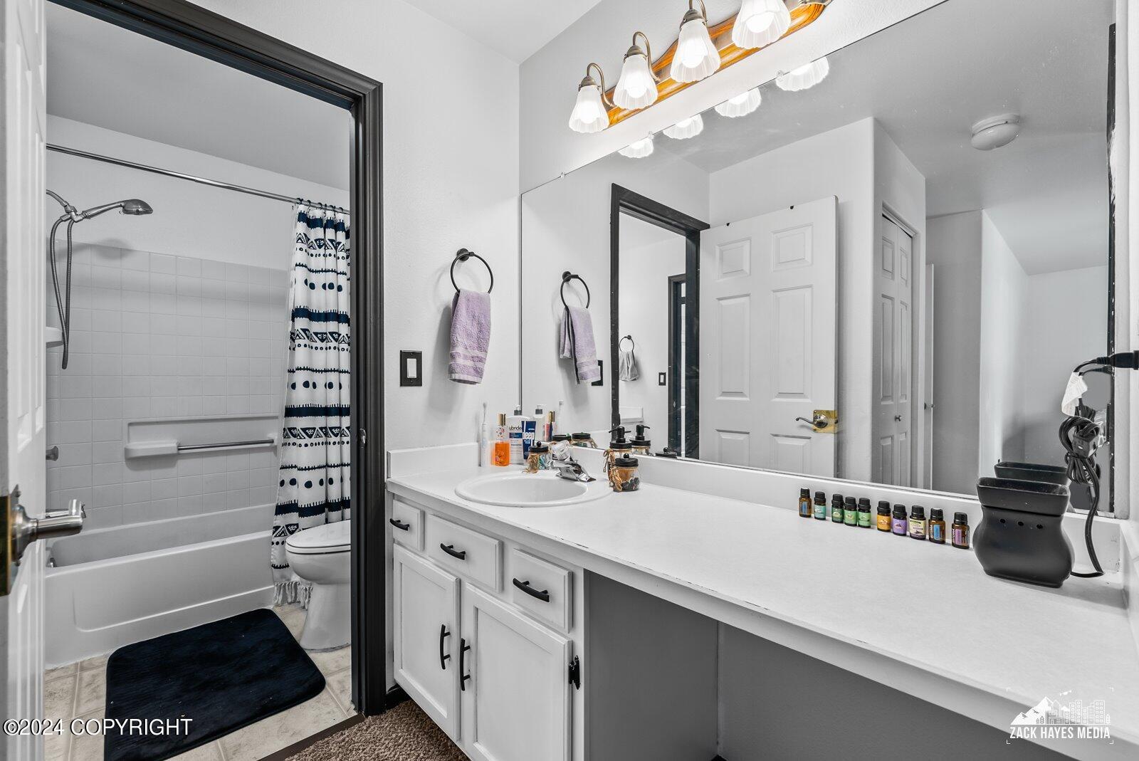 3981 Definace Street