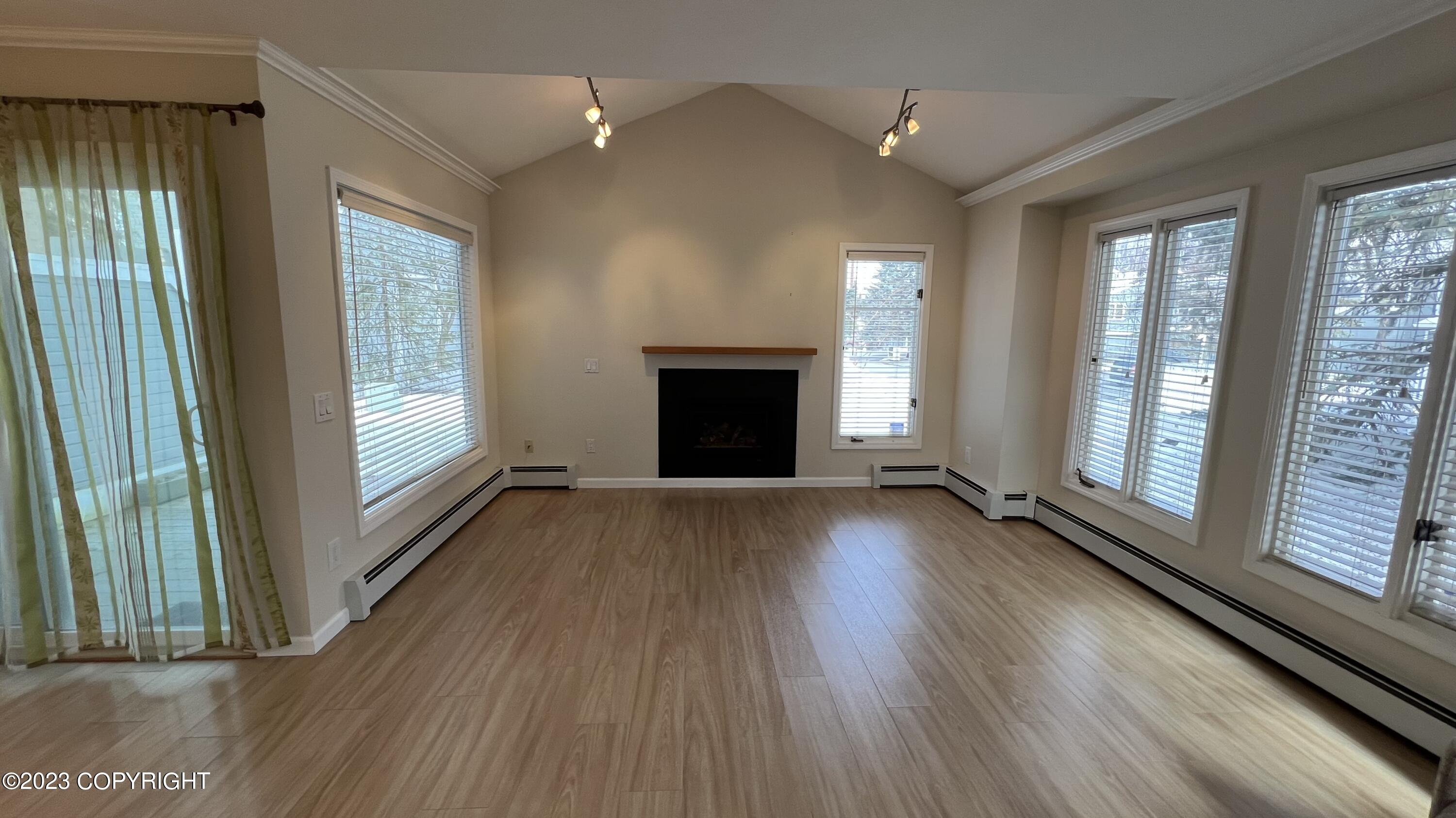 6557 Cimarron Circle