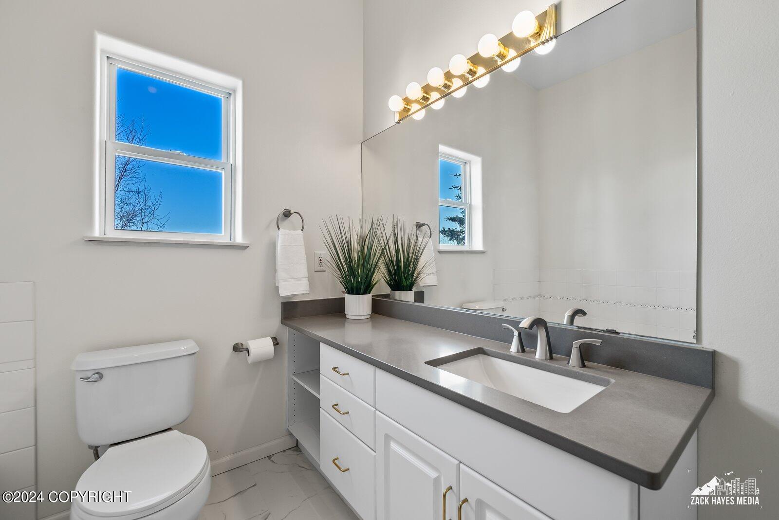 3420 Southbluff Circle