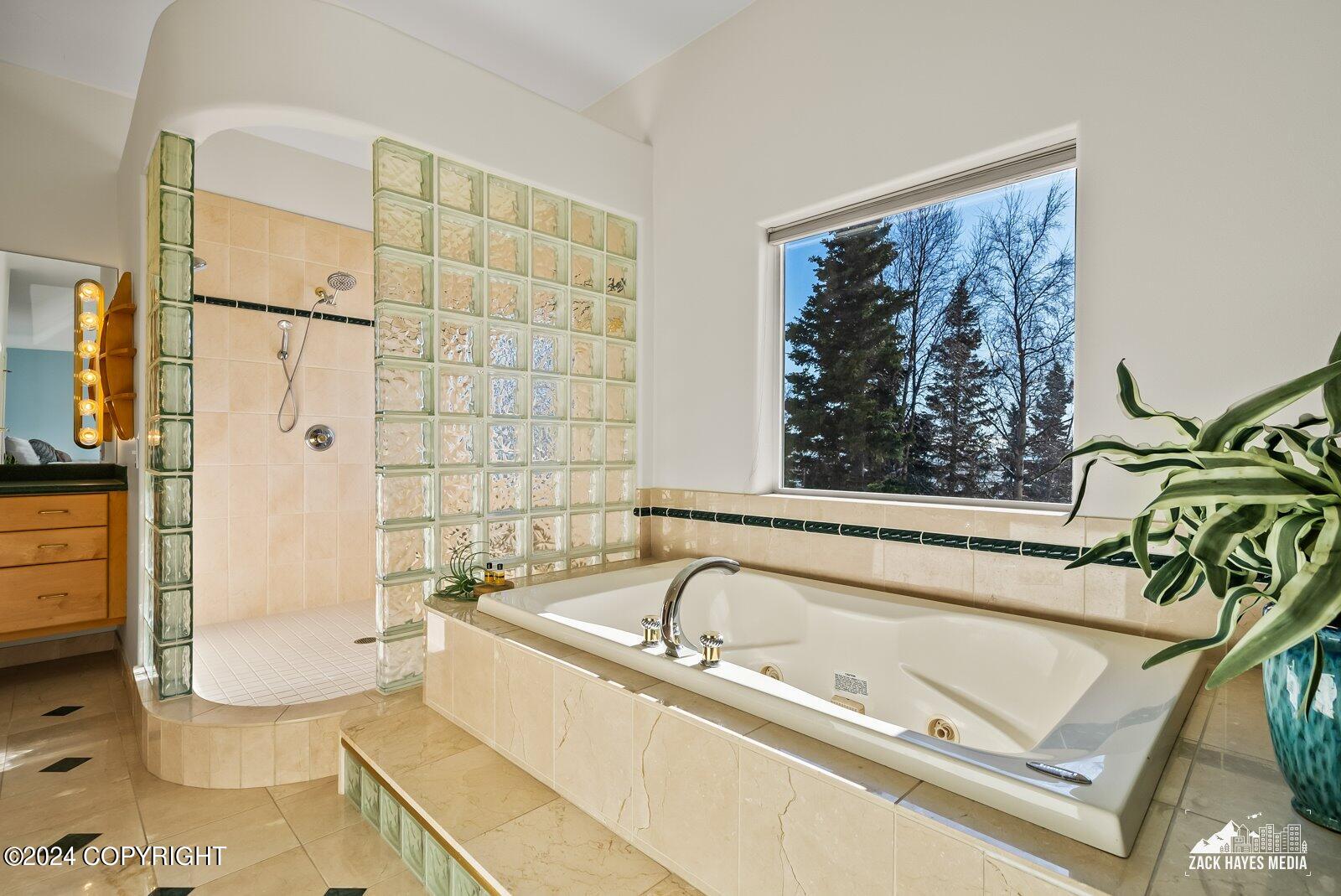 3420 Southbluff Circle