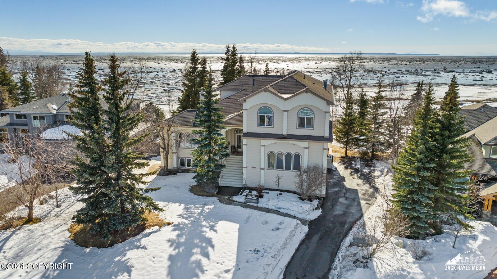 3420 Southbluff Circle