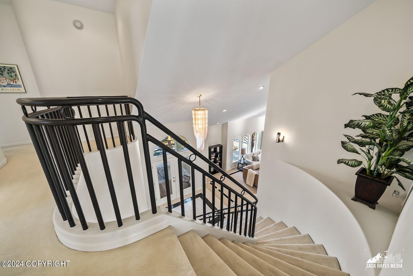 3420 Southbluff Circle