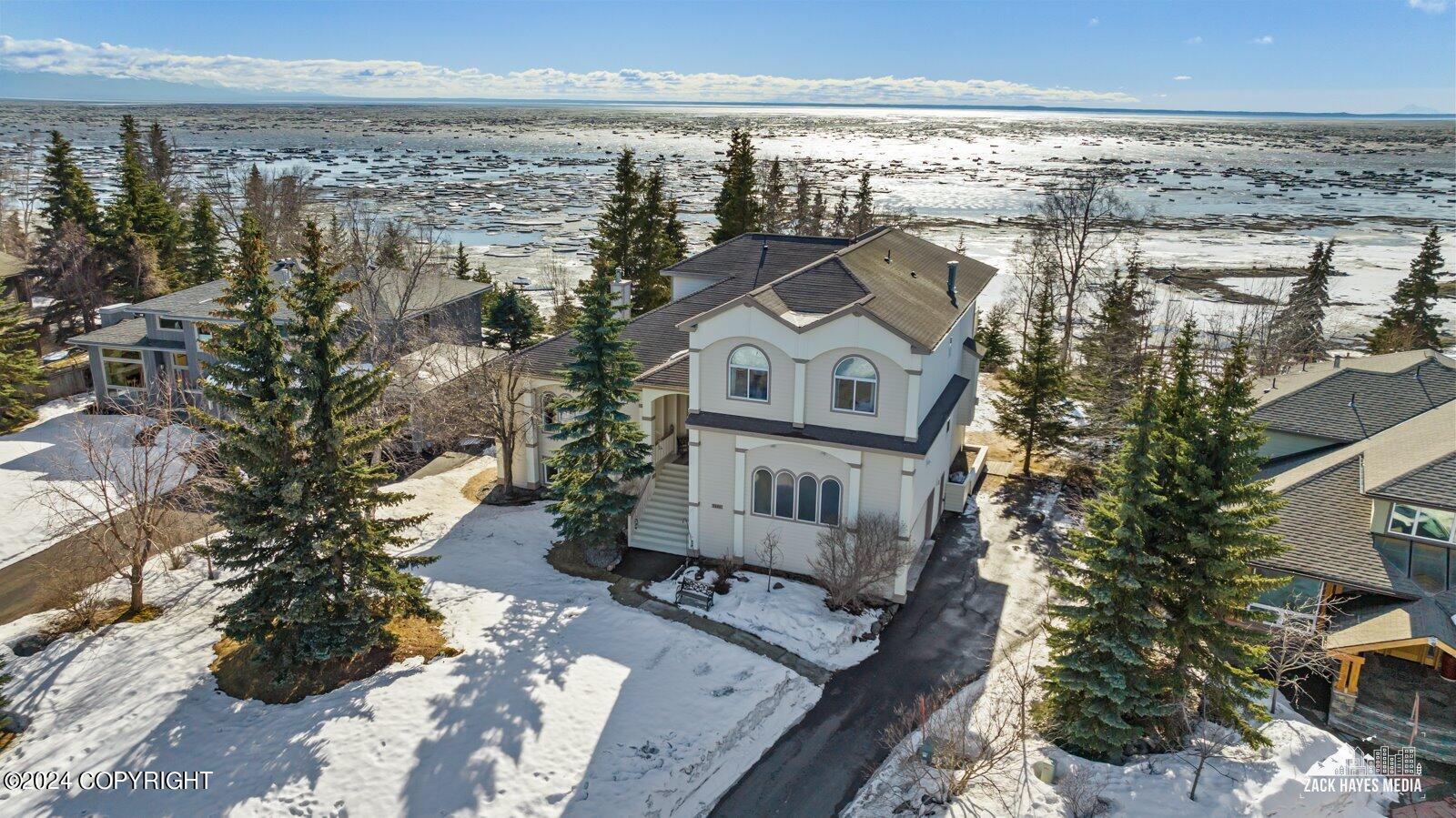 3420 Southbluff Circle