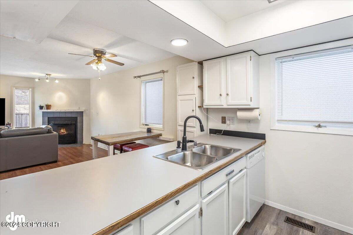 4051 Lakeridge Court