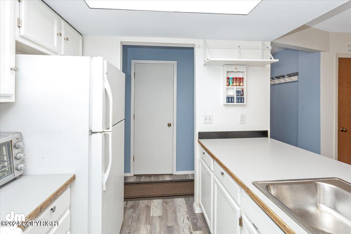 4051 Lakeridge Court