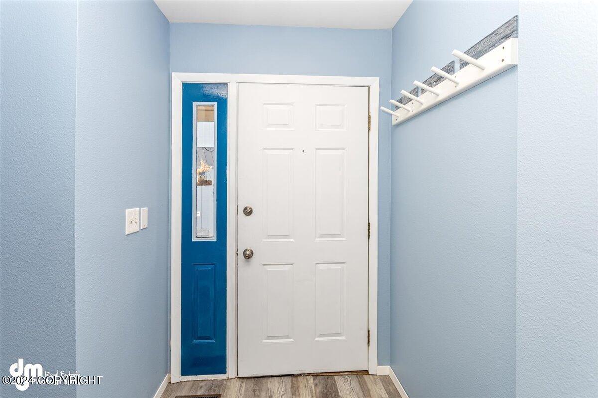 4051 Lakeridge Court