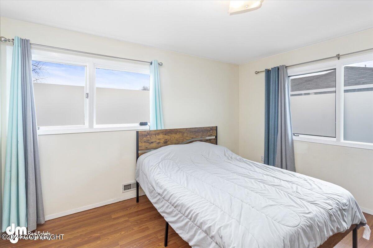 4051 Lakeridge Court