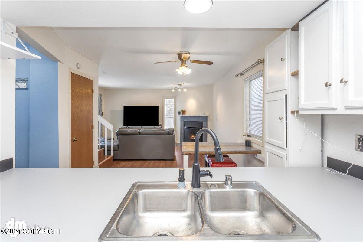 4051 Lakeridge Court