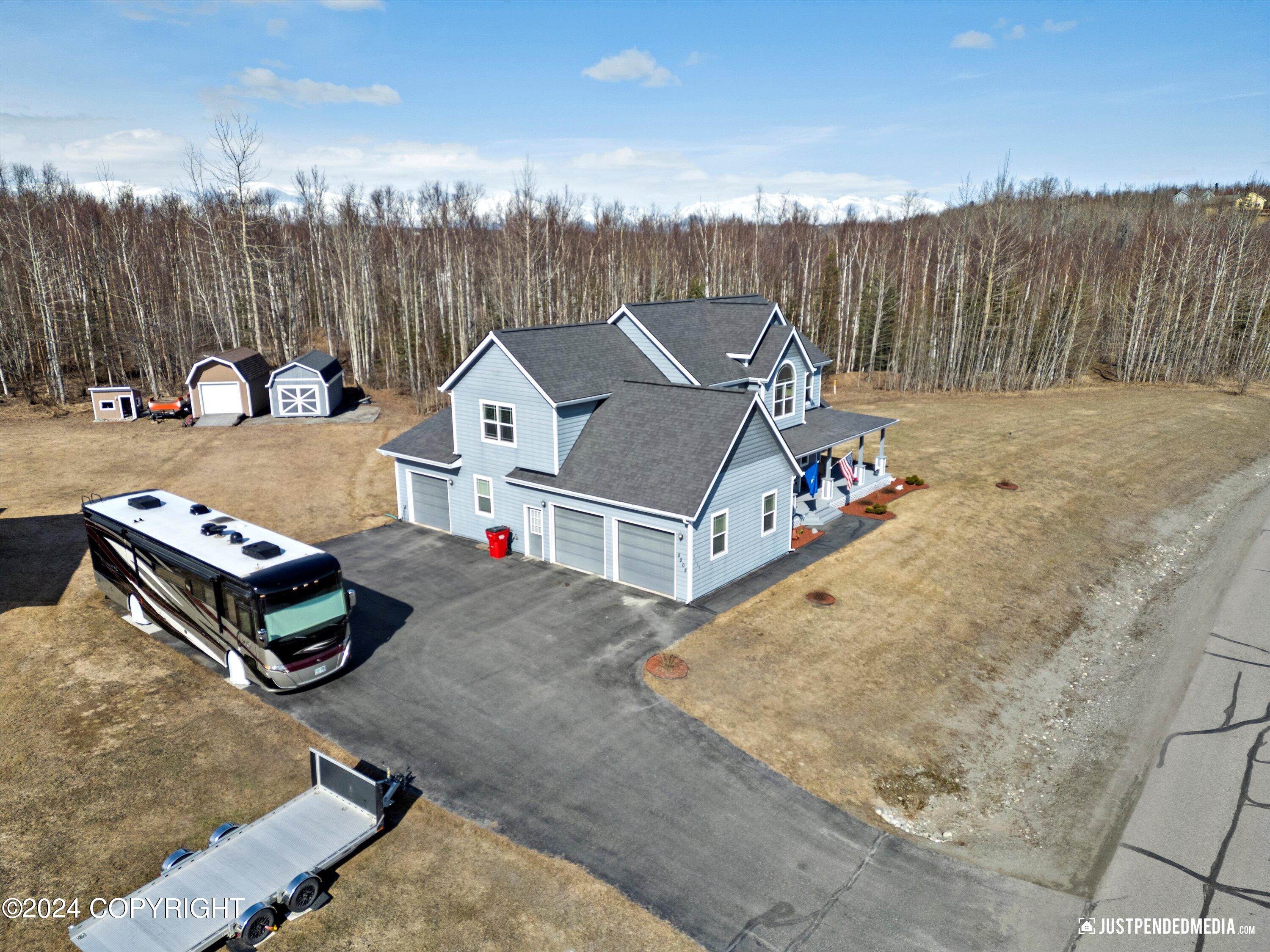 5205 E Fetlock Drive