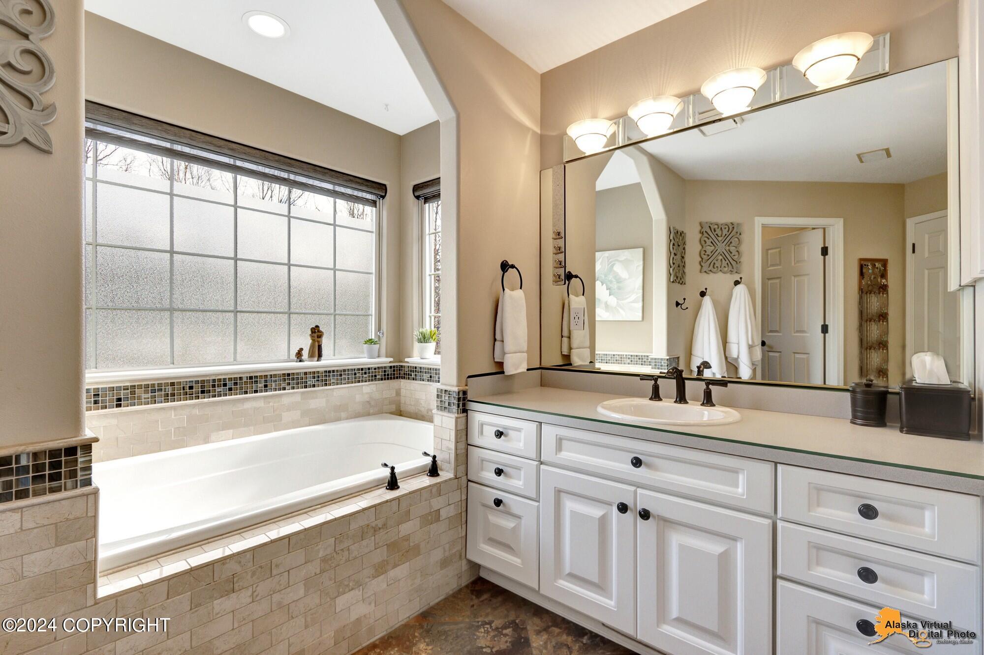 15151 Oxford Bluff Circle