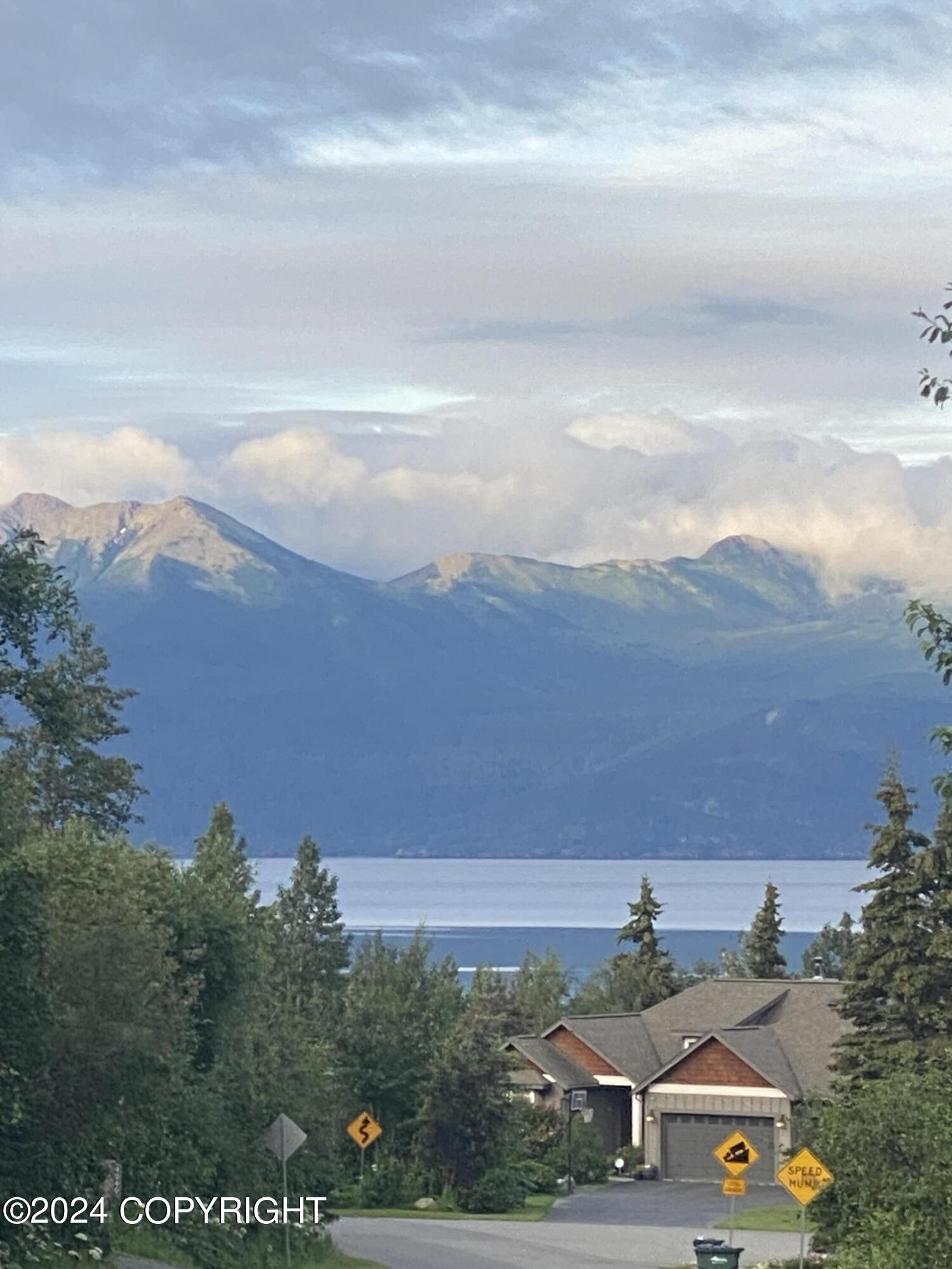 15651 Southpark Loop