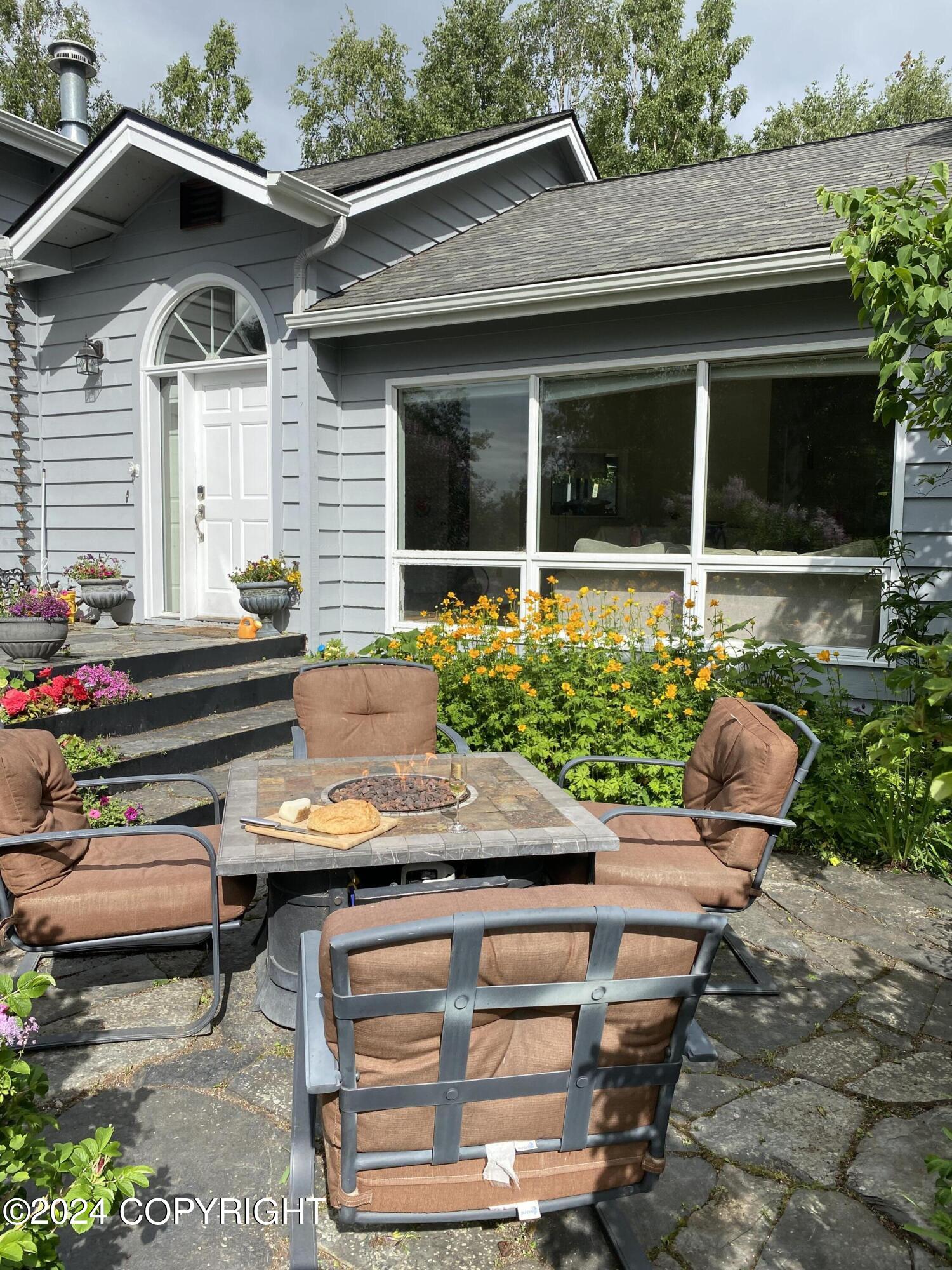 15651 Southpark Loop