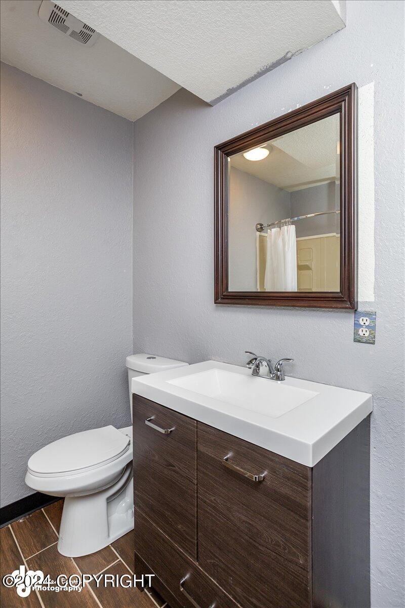 901 N Shenandoah Drive