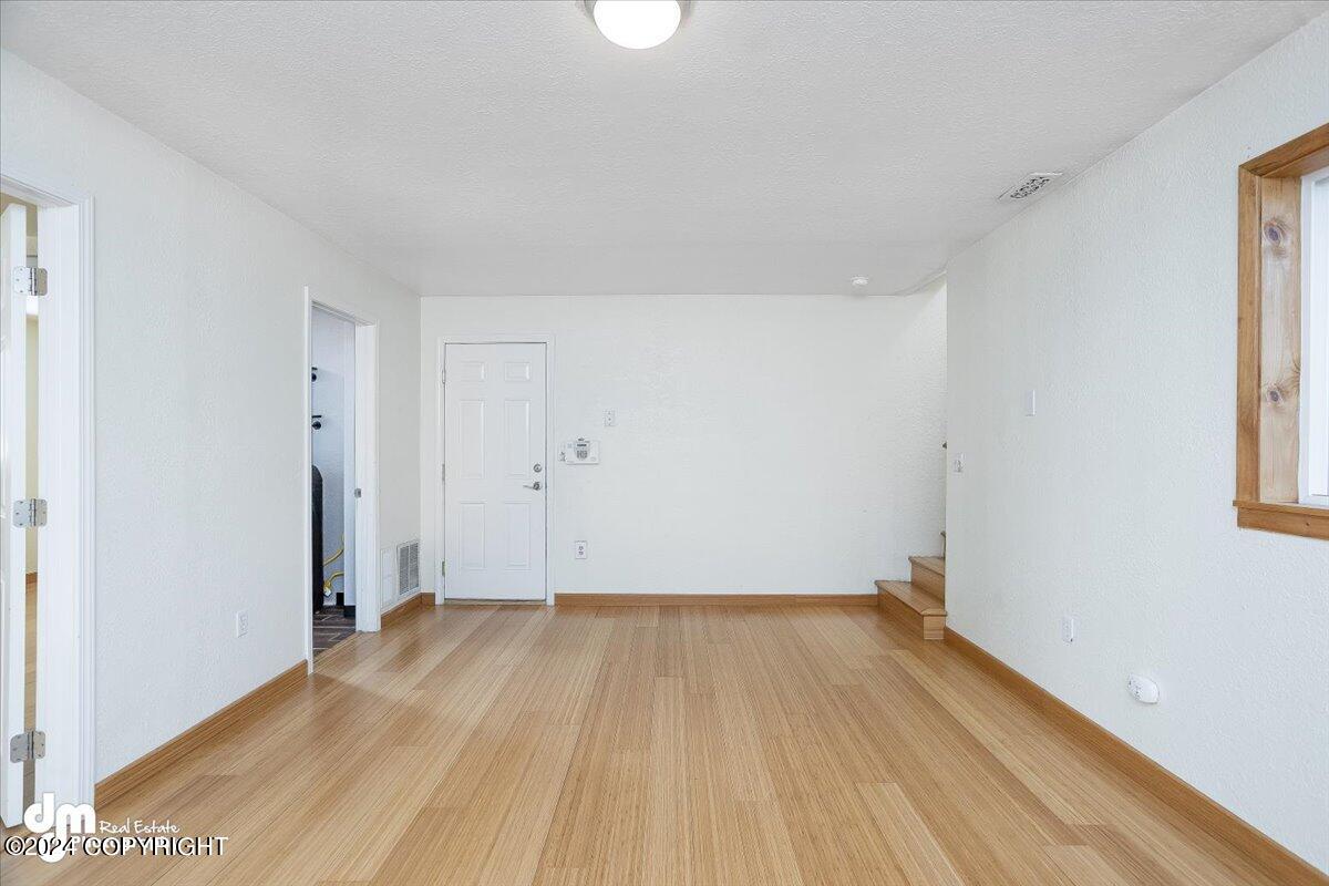 901 N Shenandoah Drive