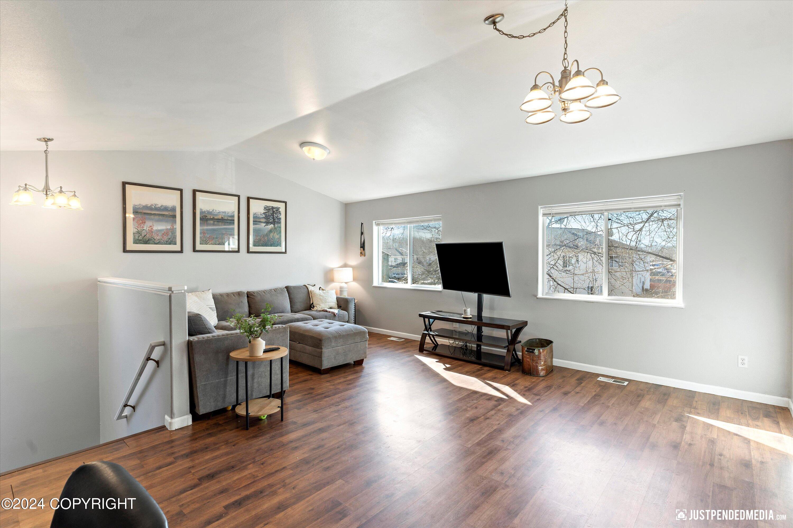 5606 Alora Loop