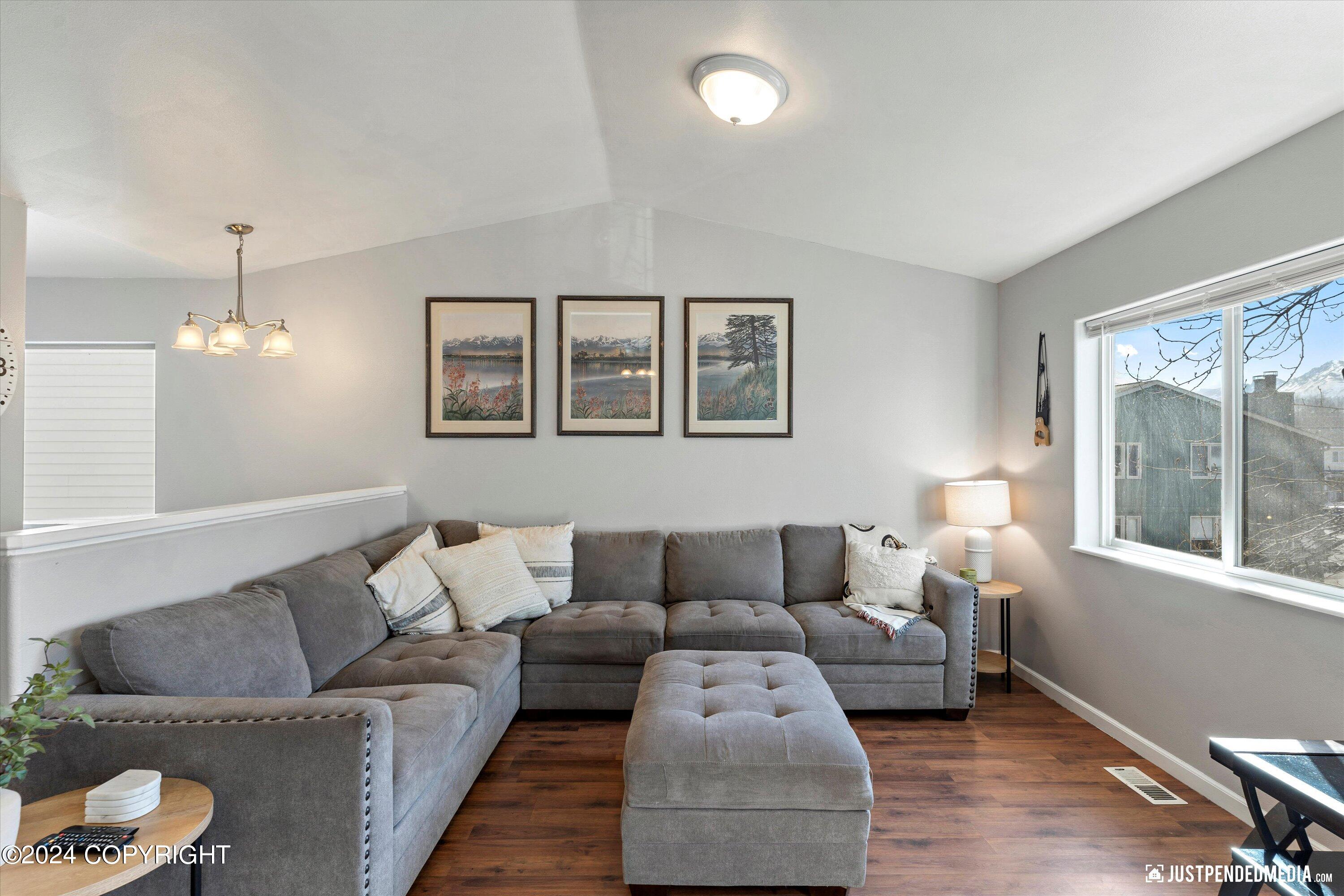 5606 Alora Loop