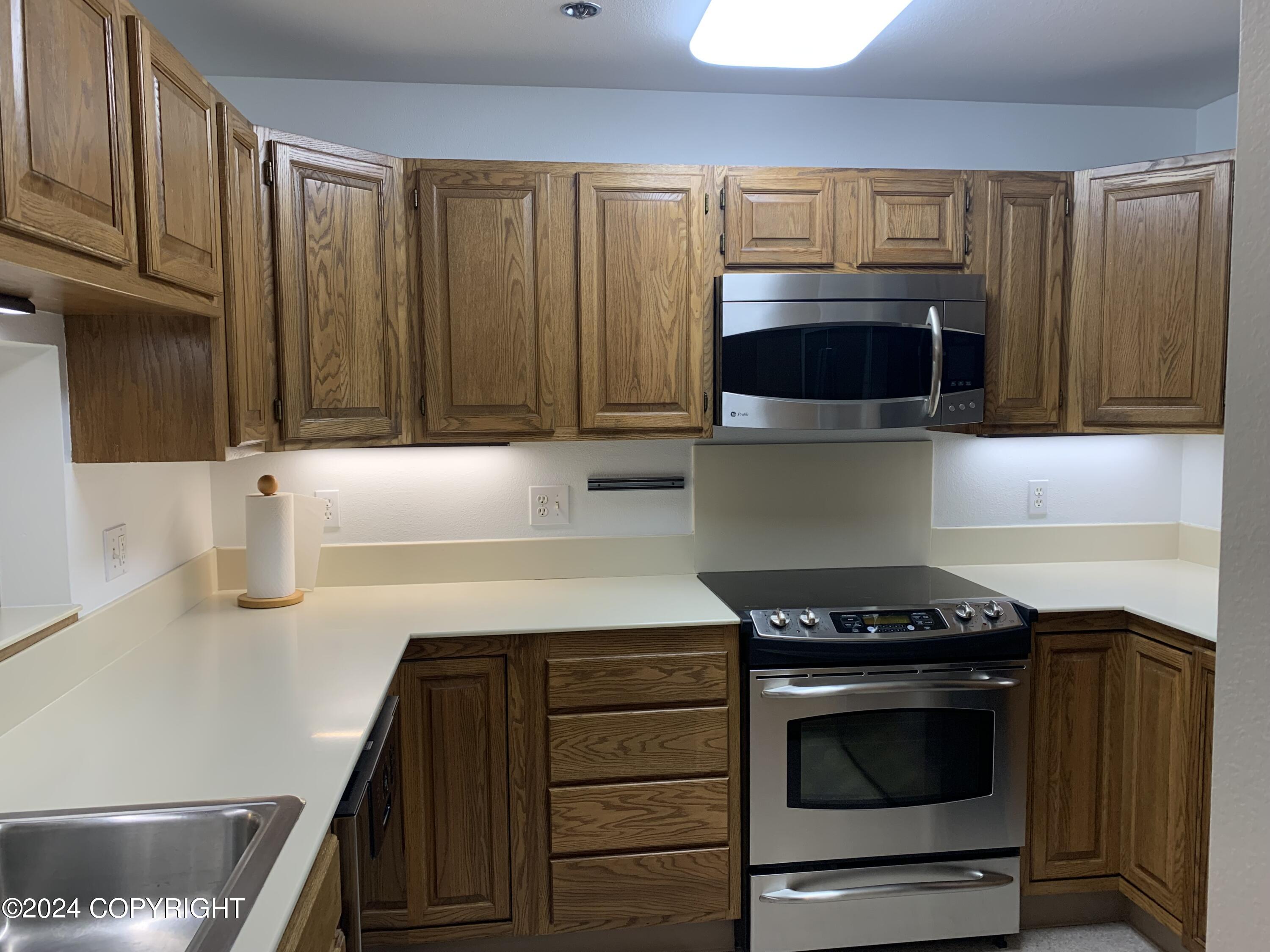 600 W 76th Avenue # 205 Unit: #205