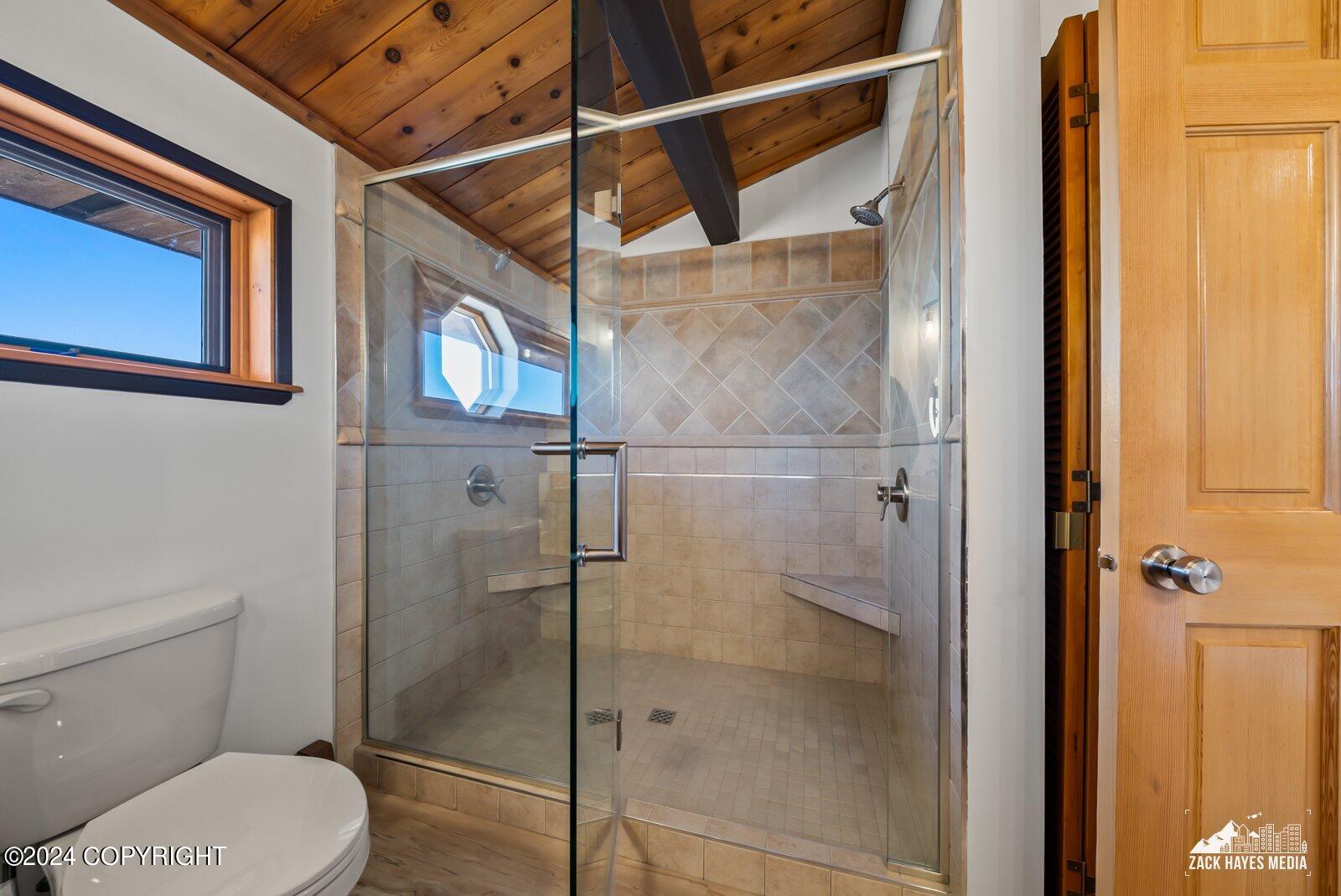 18201 Golden View Drive