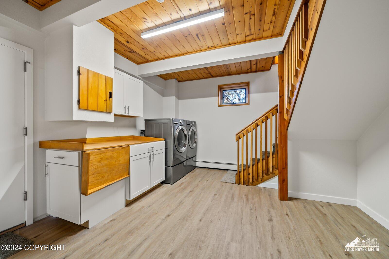 18201 Golden View Drive