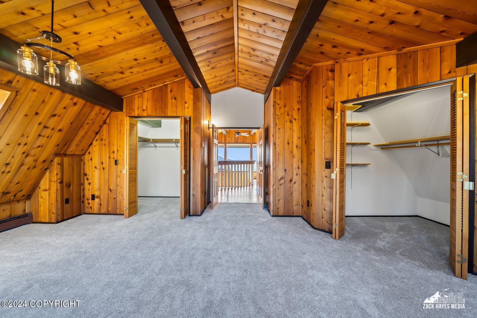 18201 Golden View Drive