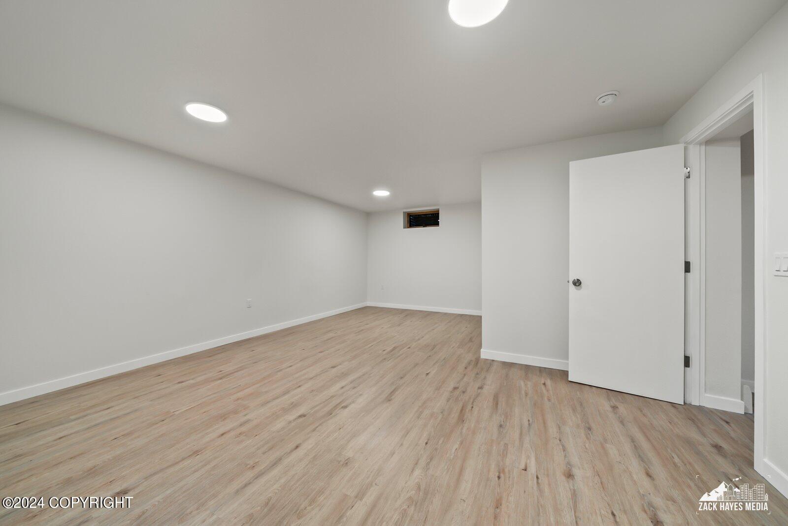 18201 Golden View Drive