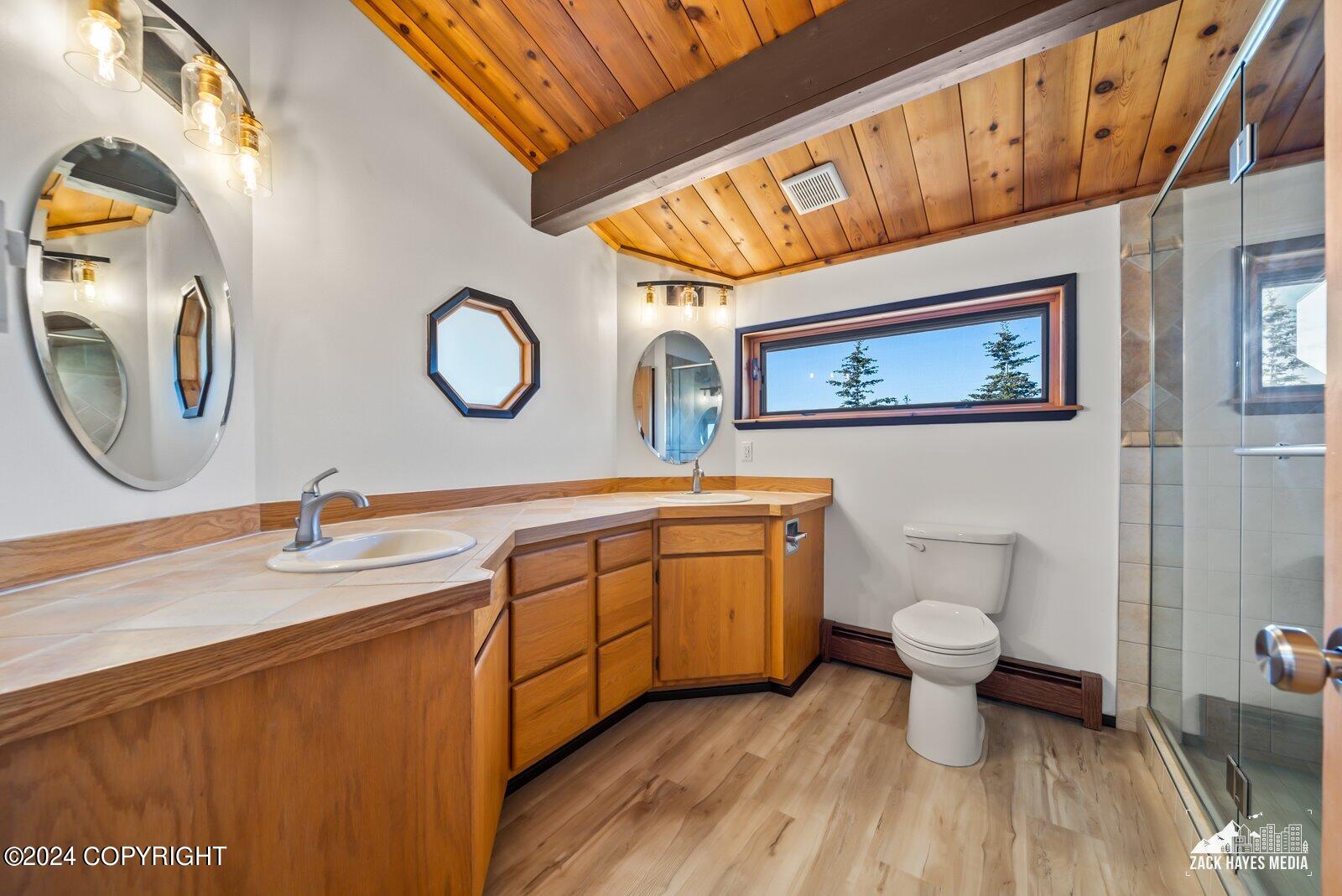 18201 Golden View Drive