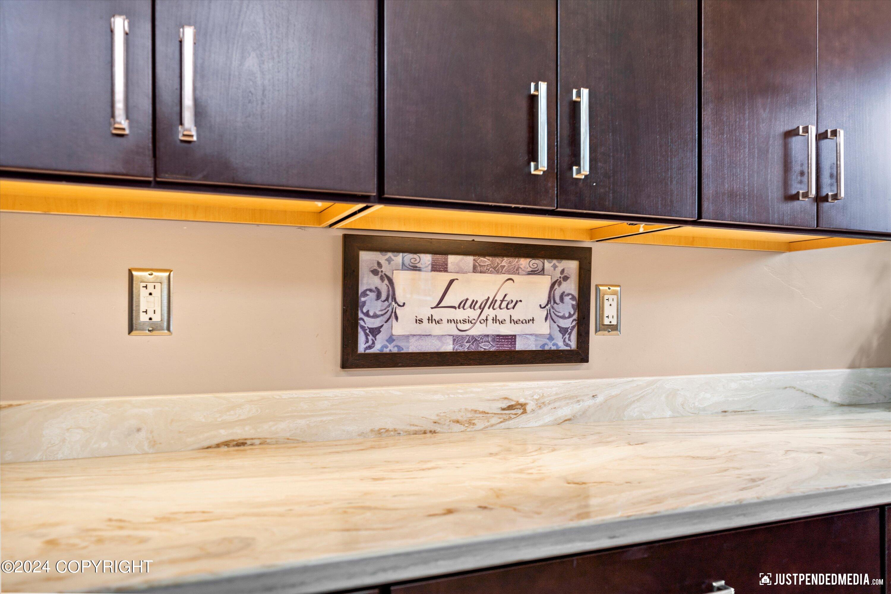 4621 E Pyrite Circle