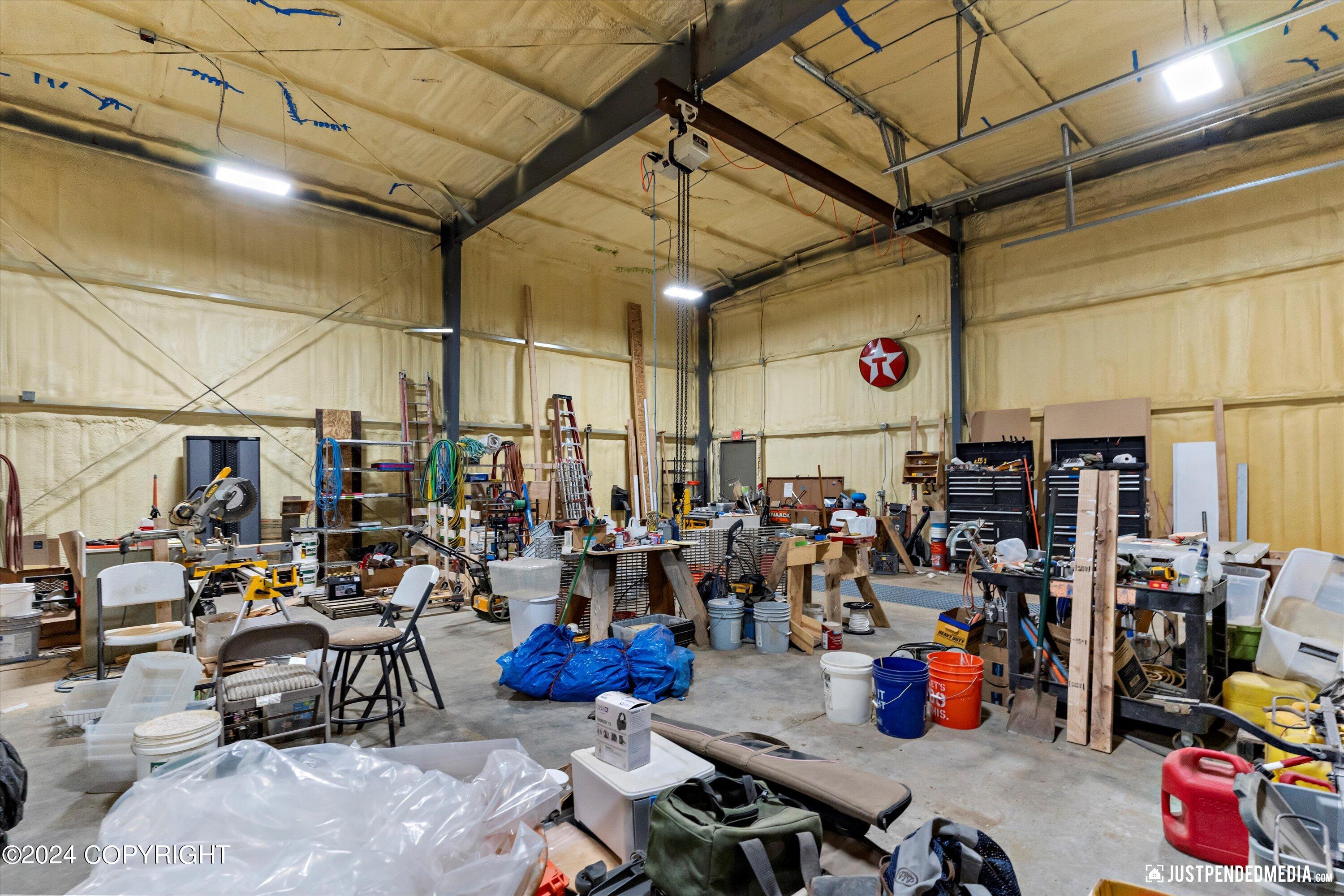 4621 E Pyrite Circle