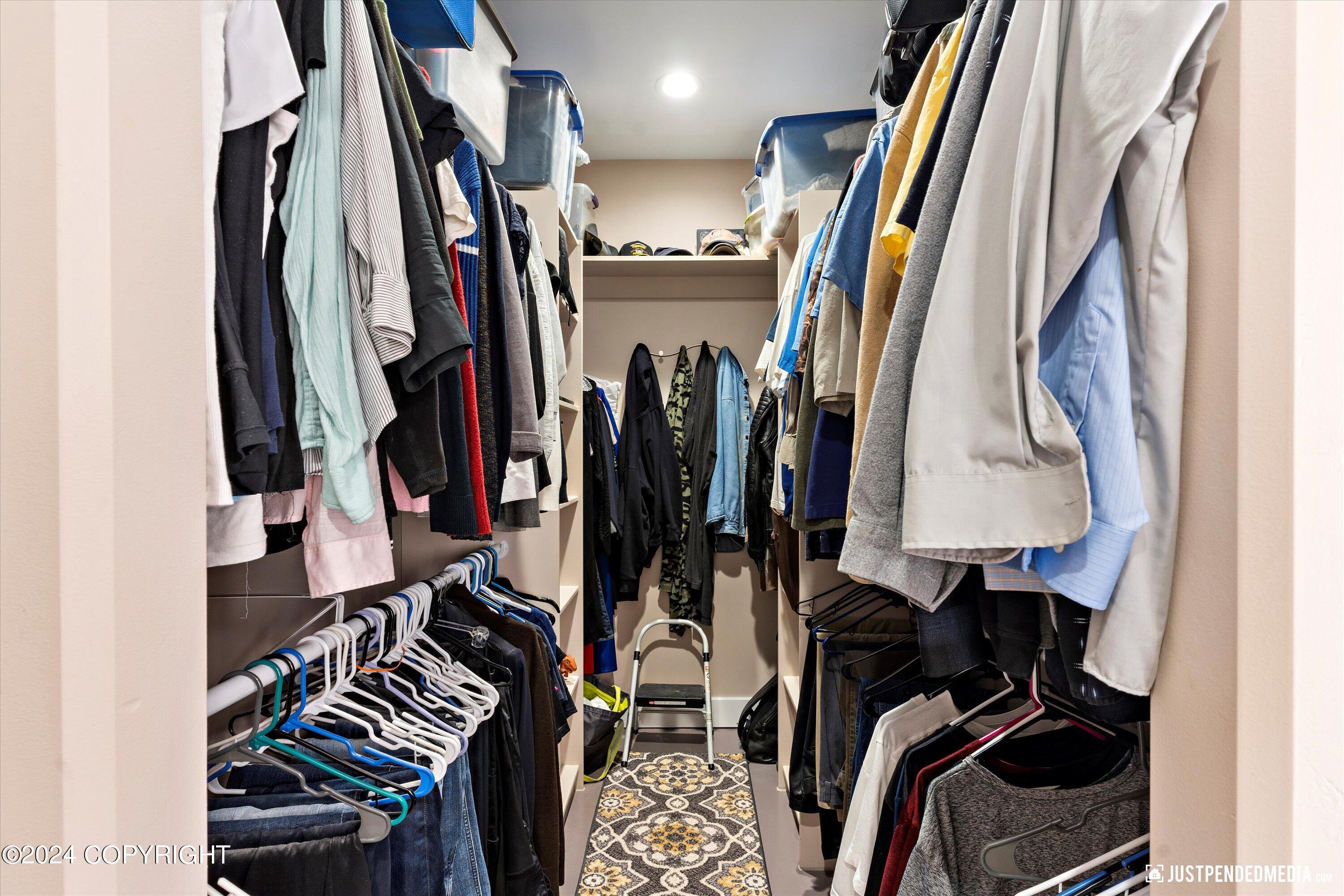 4621 E Pyrite Circle