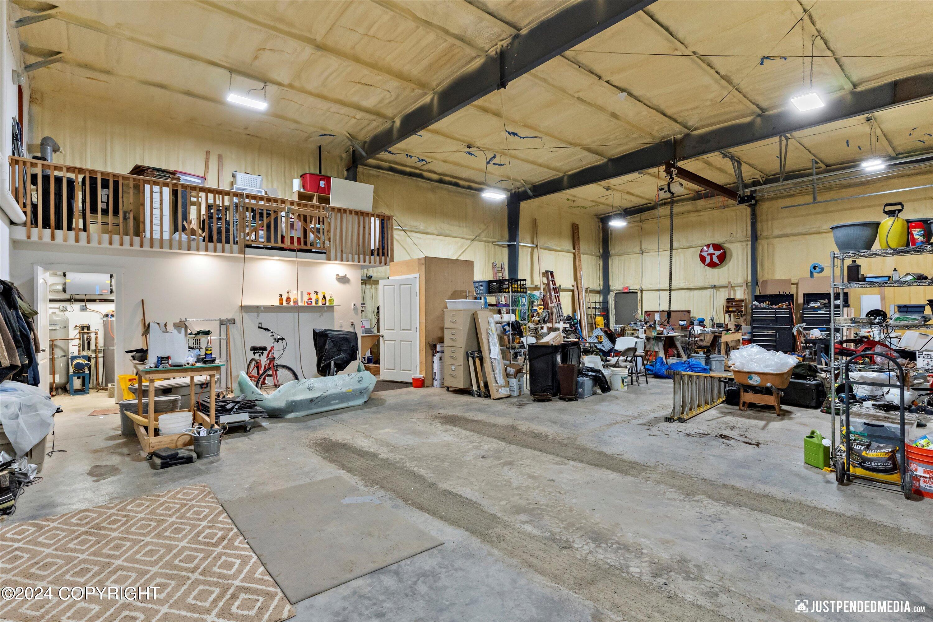 4621 E Pyrite Circle