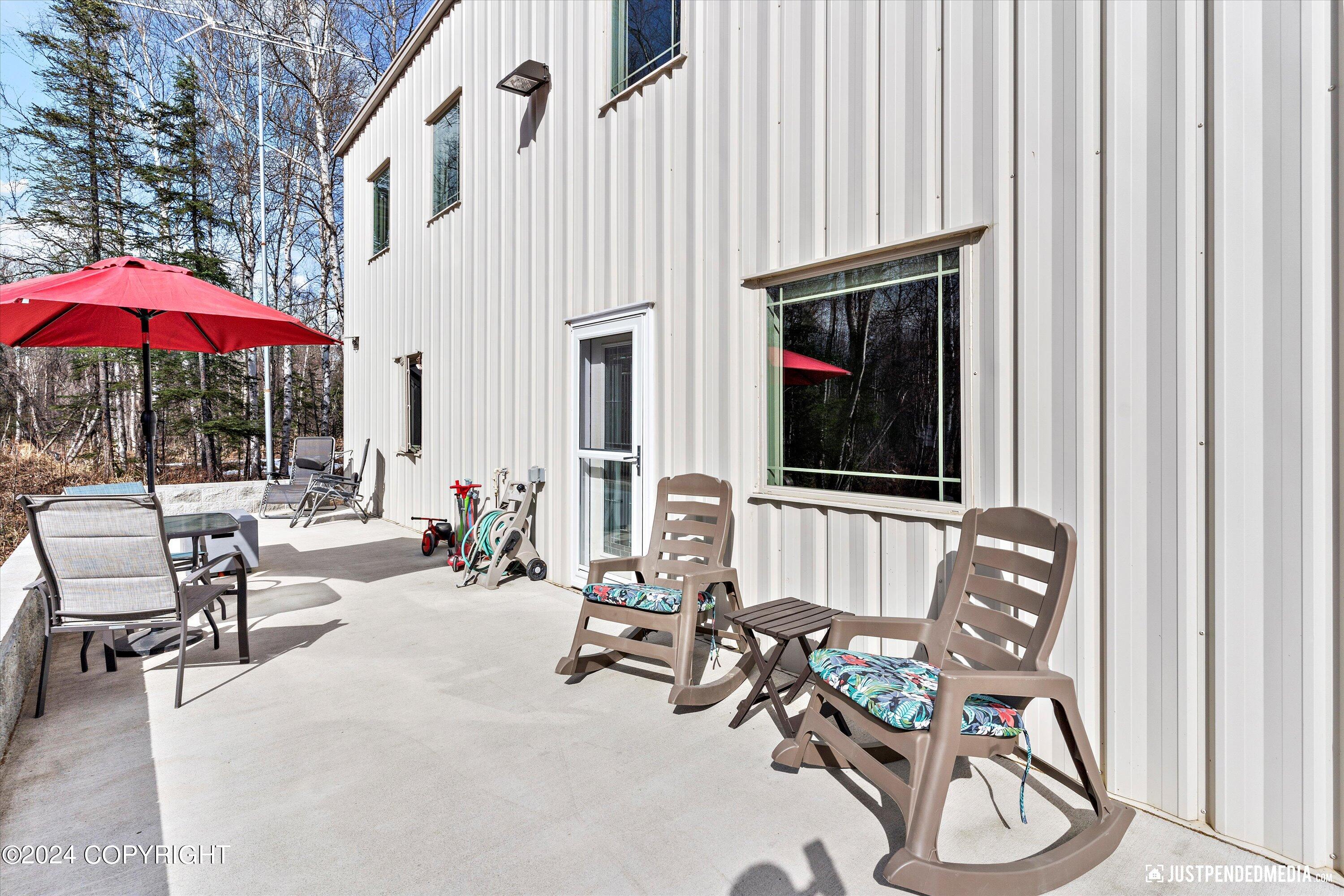 4621 E Pyrite Circle