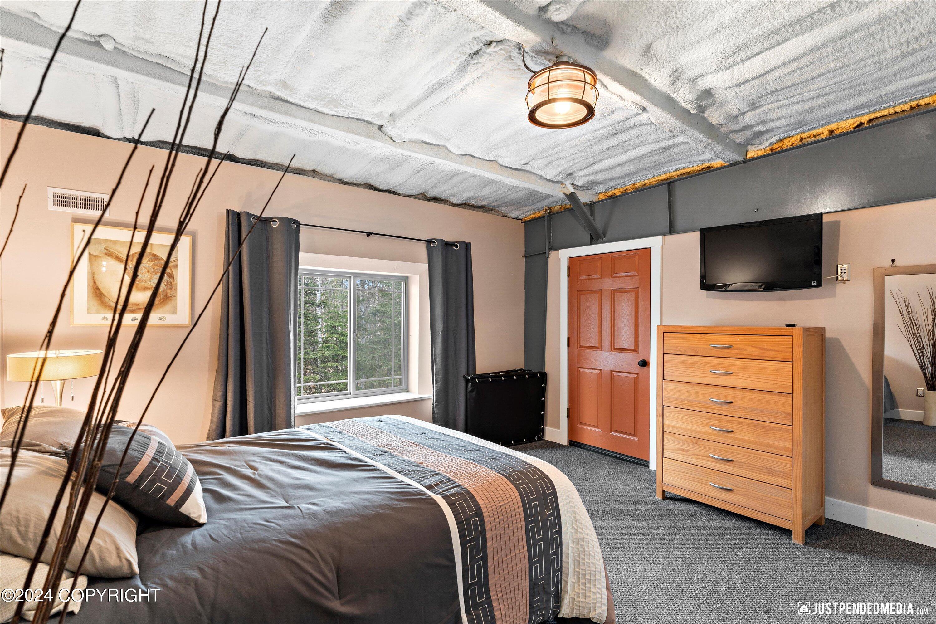 4621 E Pyrite Circle