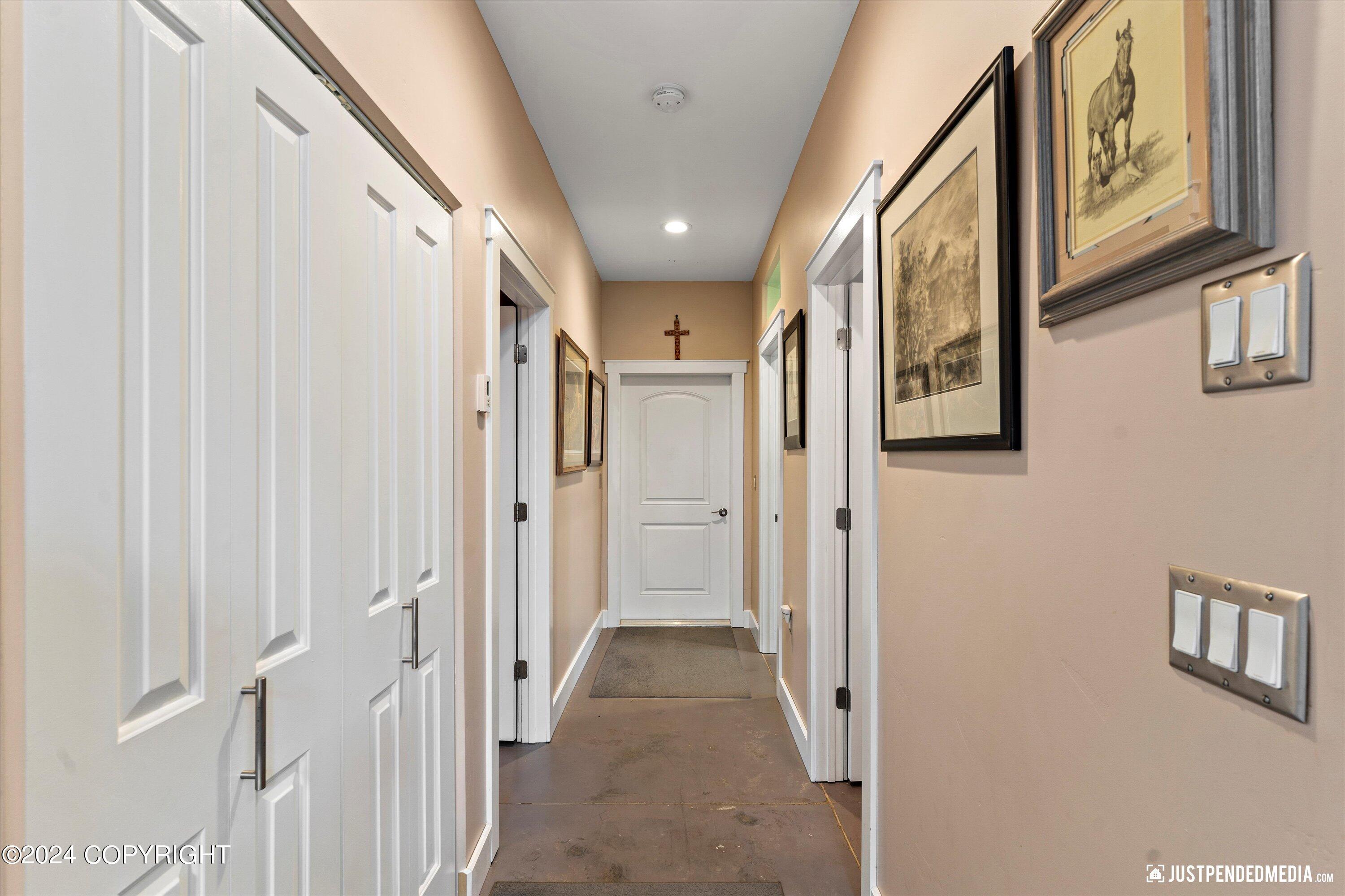 4621 E Pyrite Circle