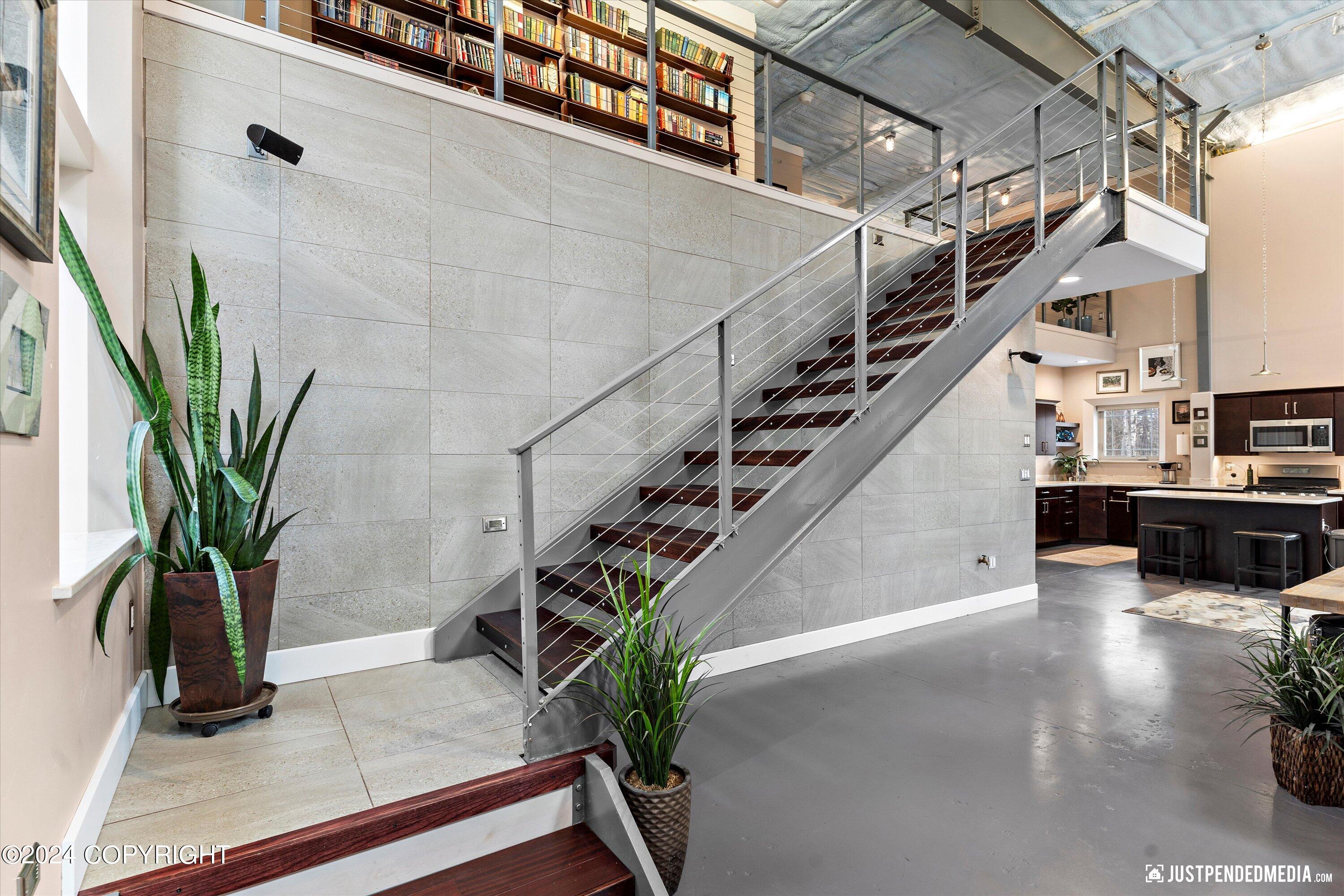 4621 E Pyrite Circle