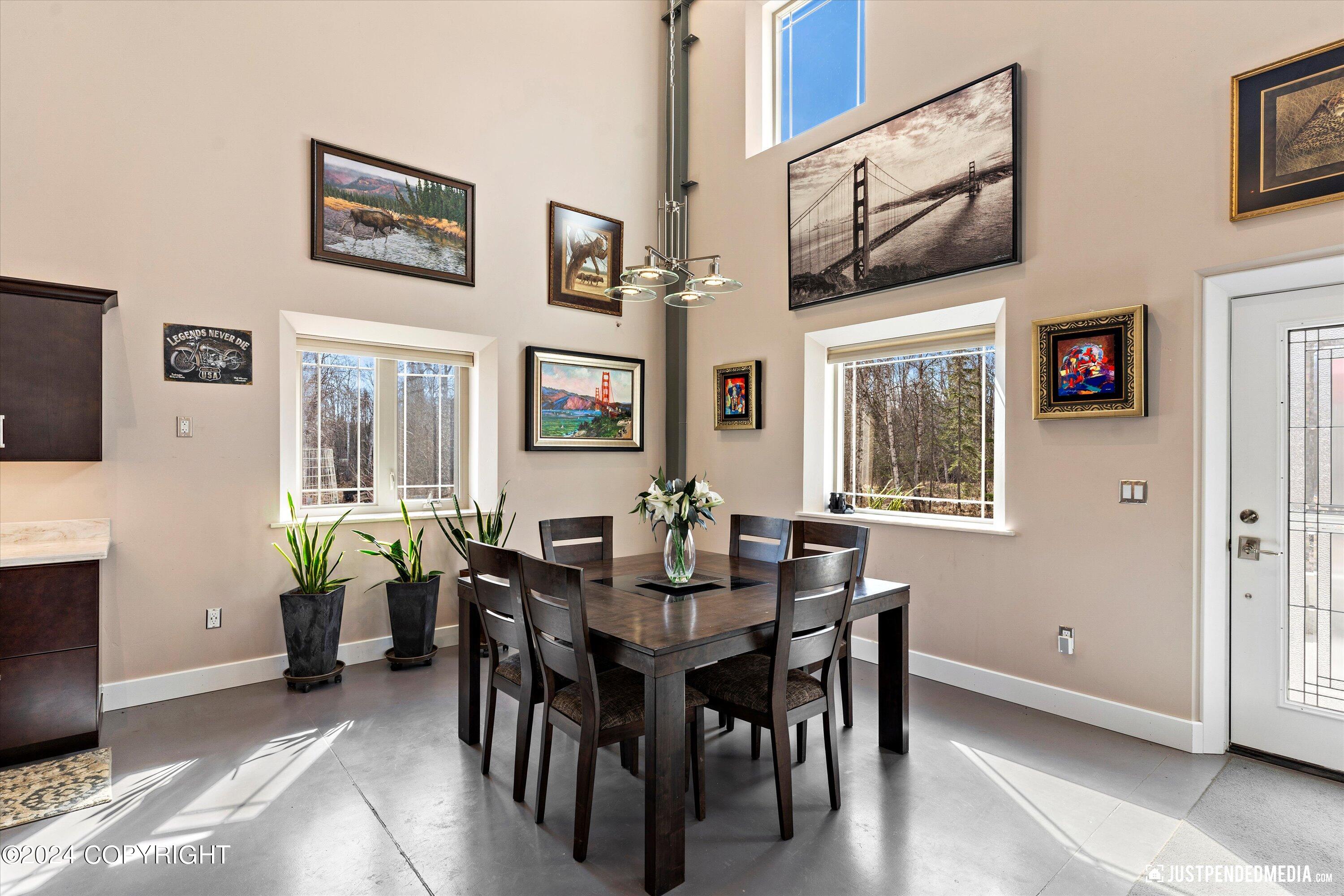 4621 E Pyrite Circle