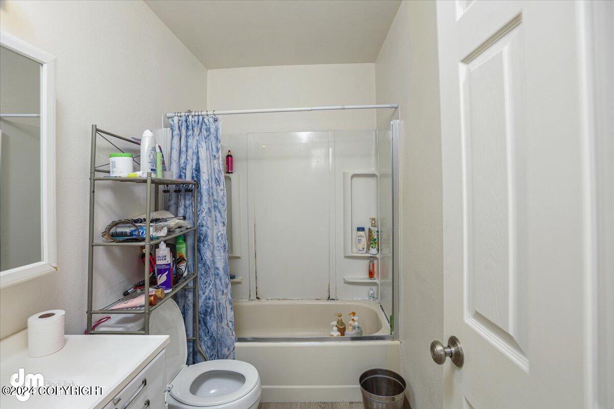 1850 Bellevue Loop