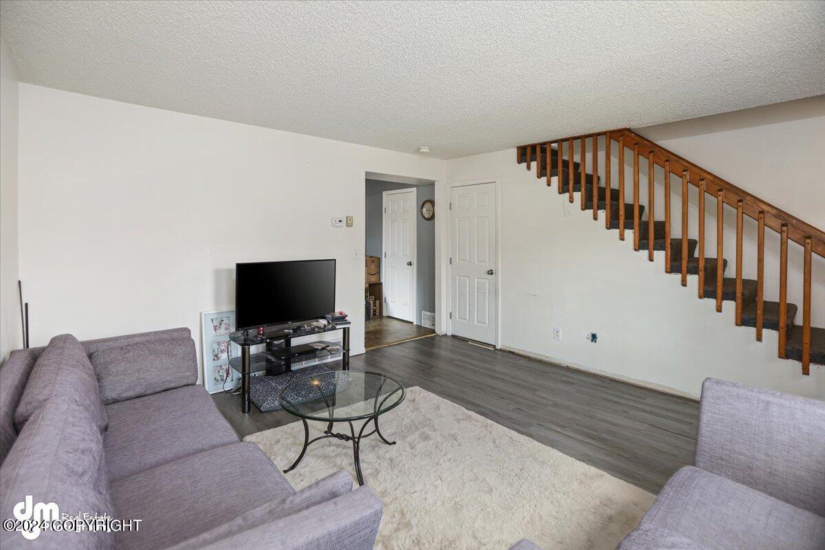 1850 Bellevue Loop