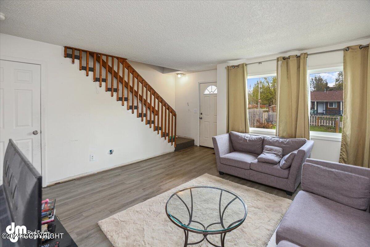 1850 Bellevue Loop