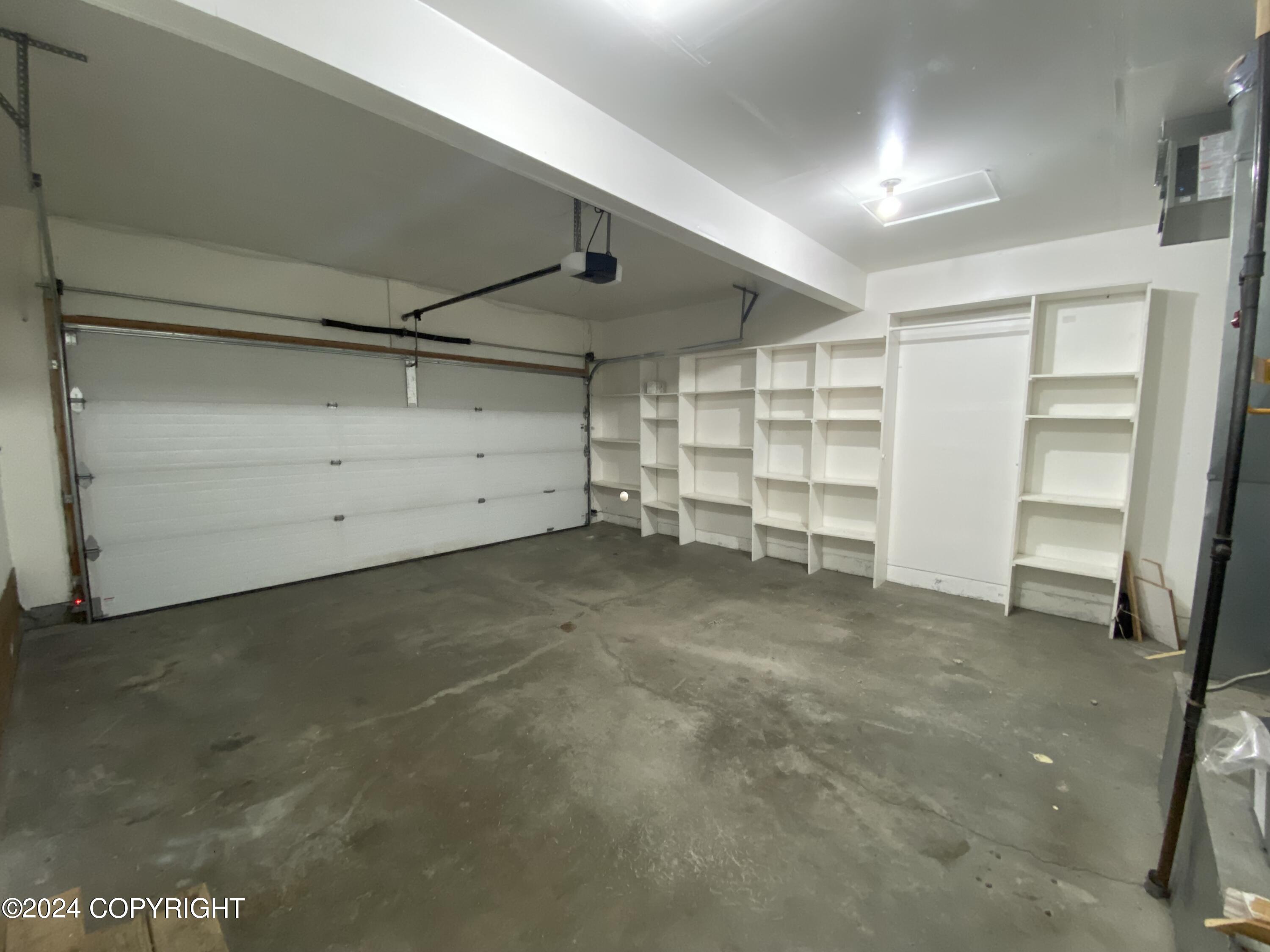 10270 Sextant Circle