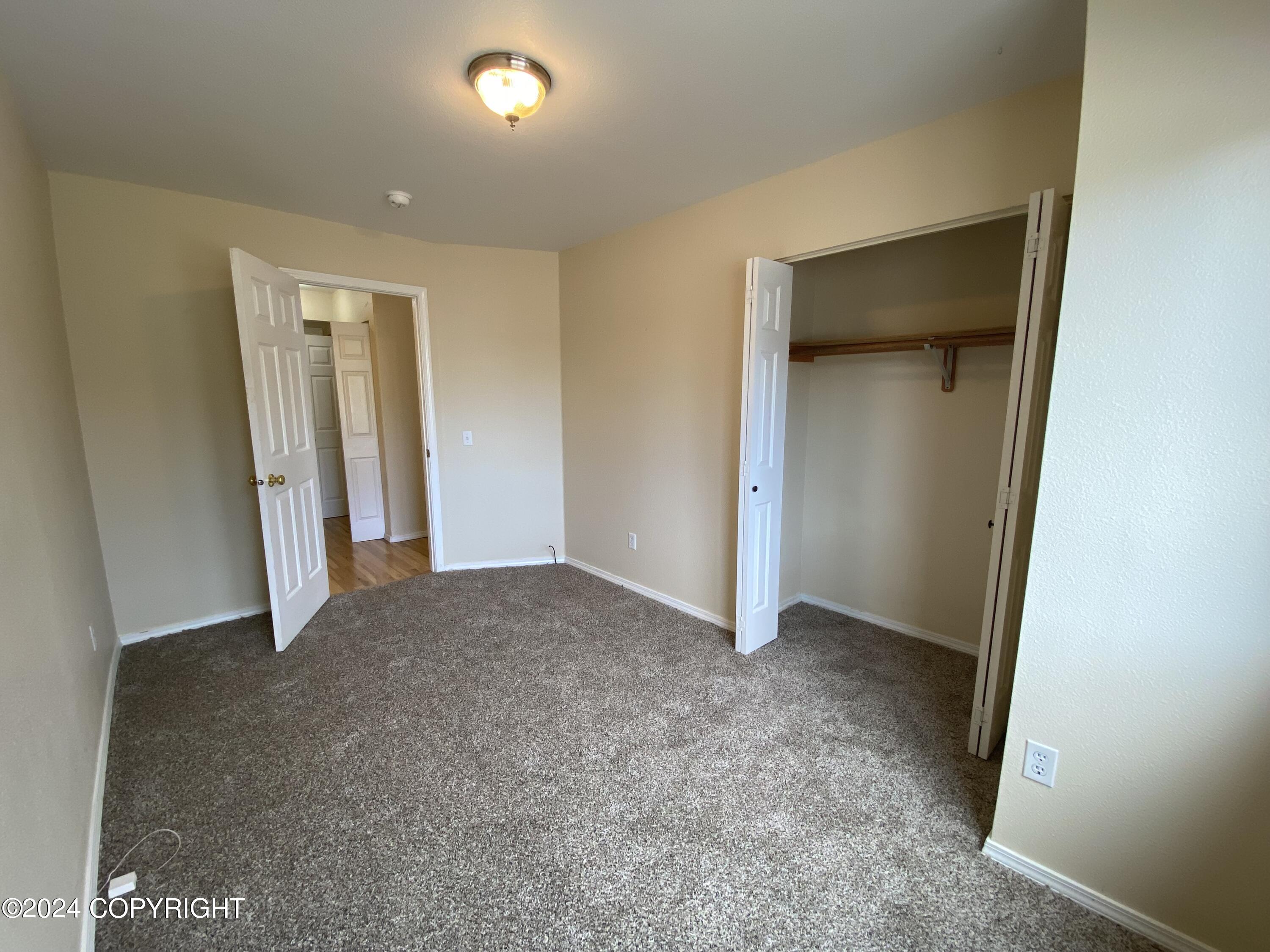 10270 Sextant Circle