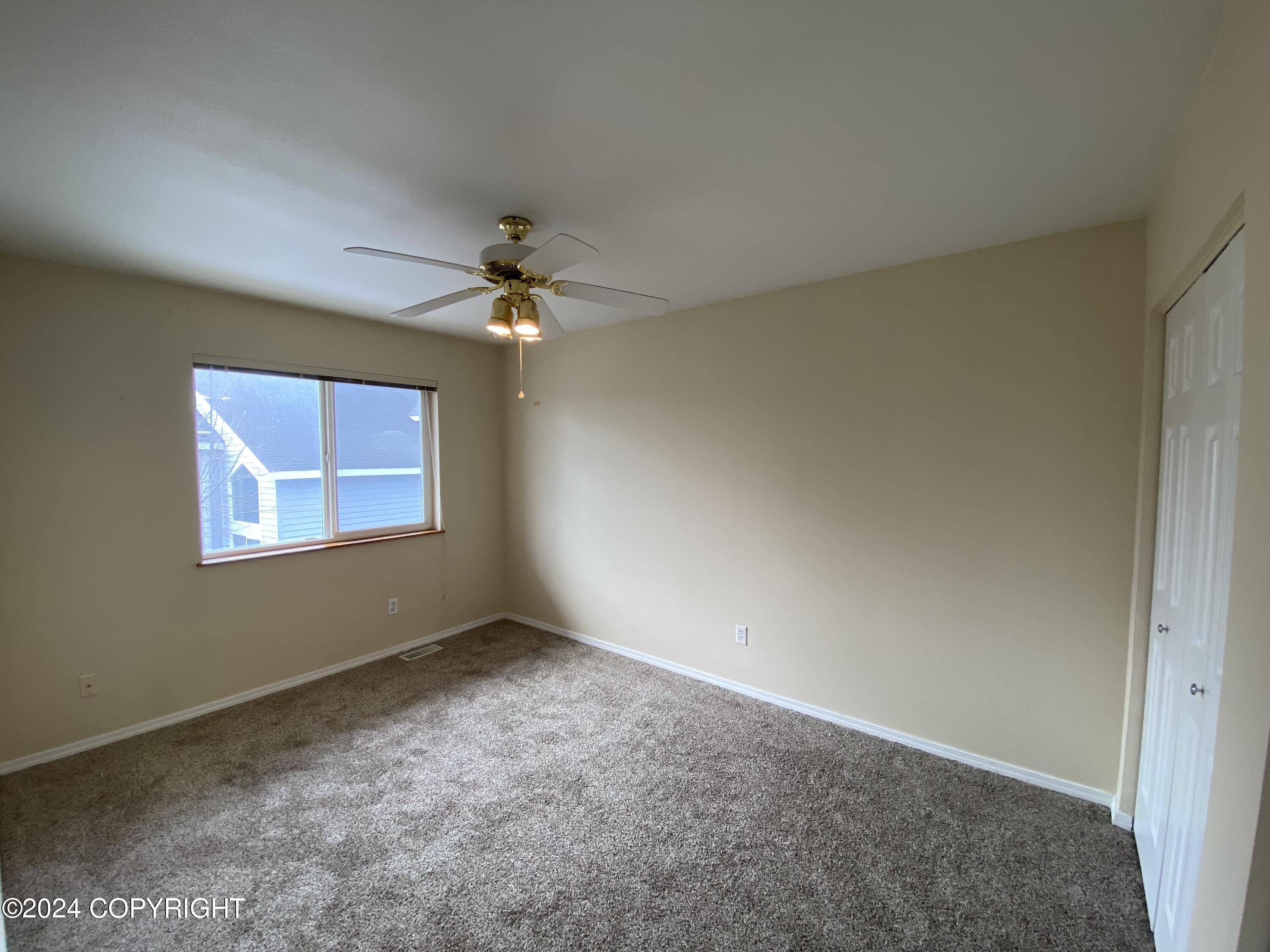 10270 Sextant Circle