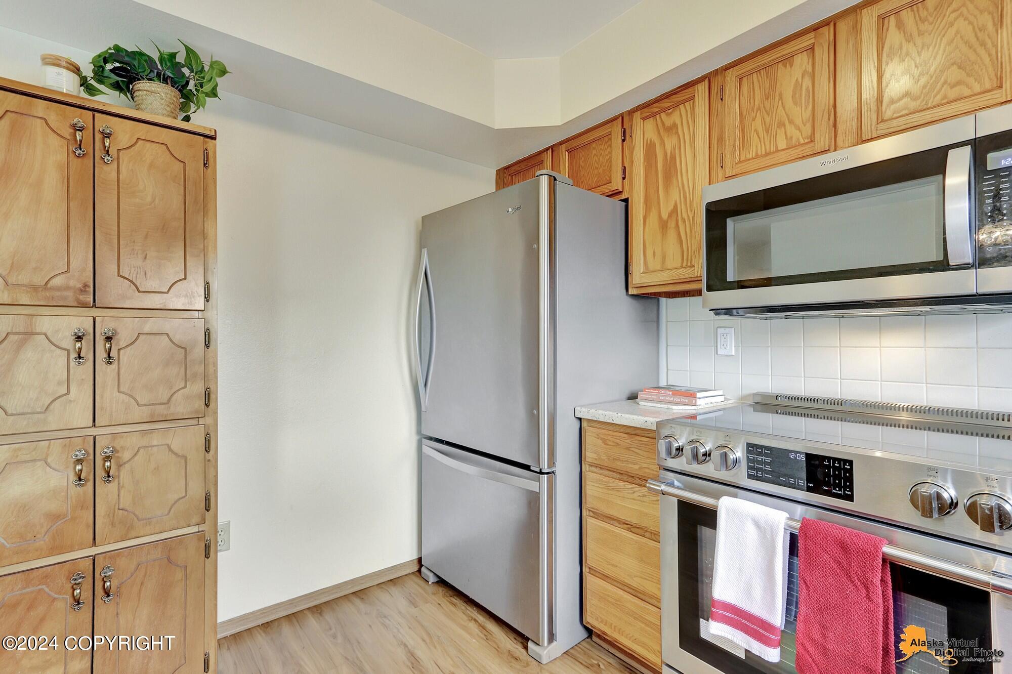 3931 Dandelion Wine Circle