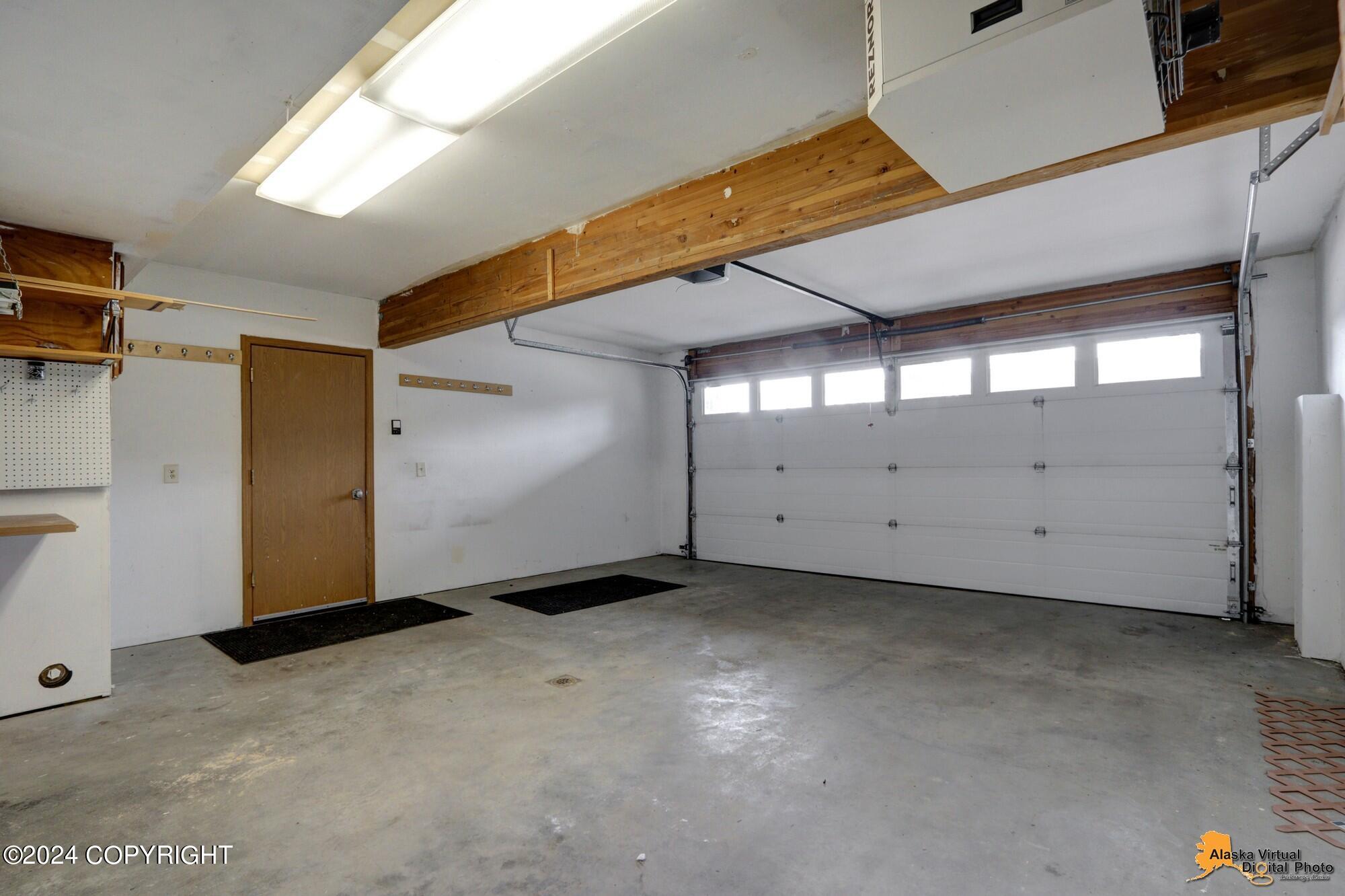 3931 Dandelion Wine Circle