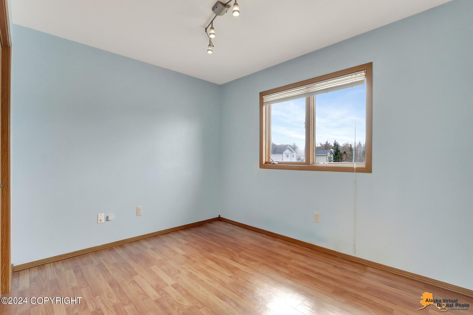 3931 Dandelion Wine Circle