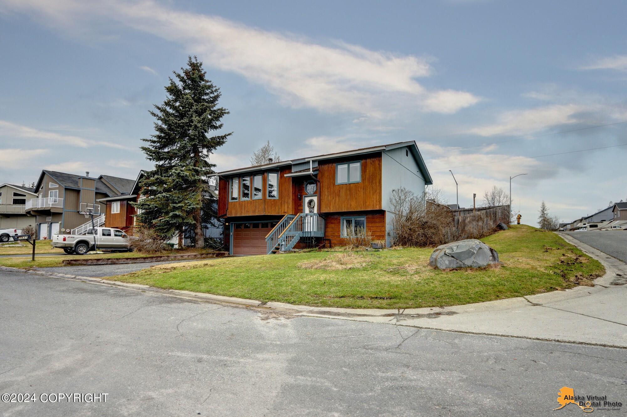 3931 Dandelion Wine Circle